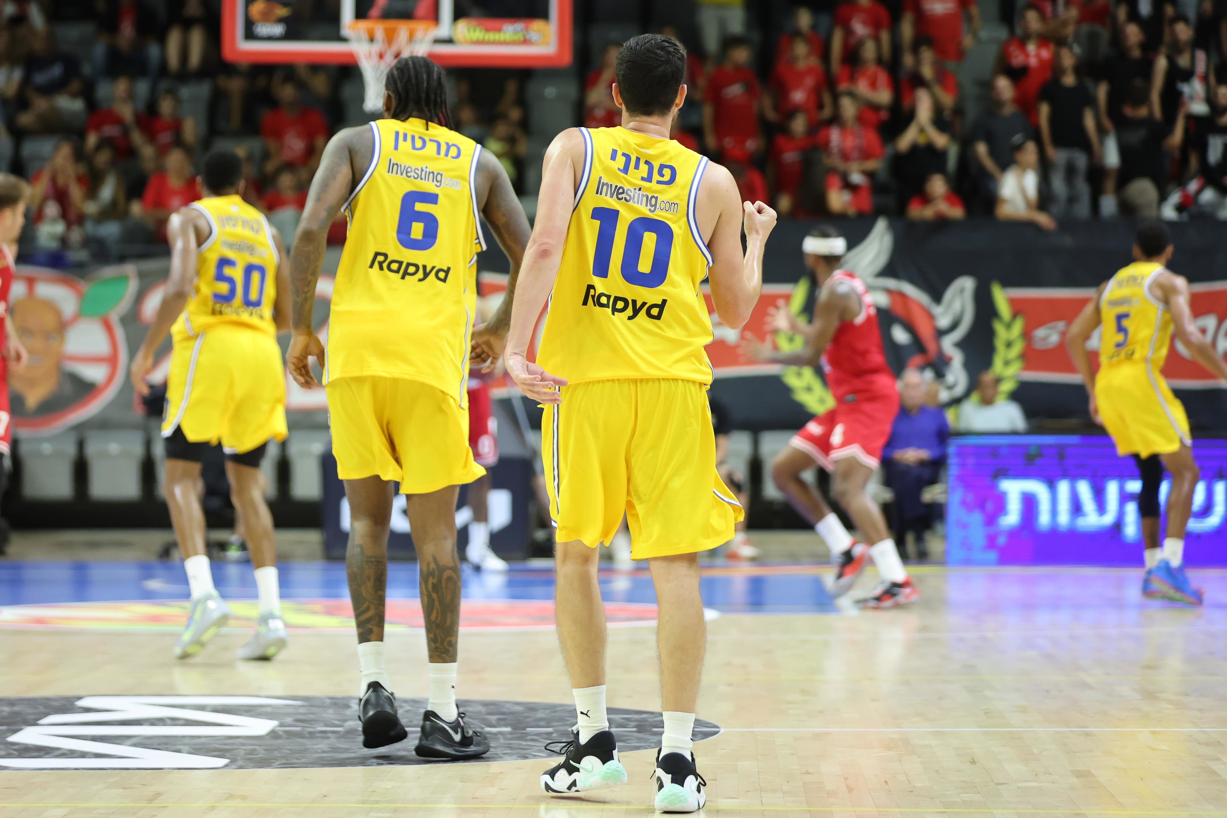 שחקן מכבי תל אביב גיא פניני