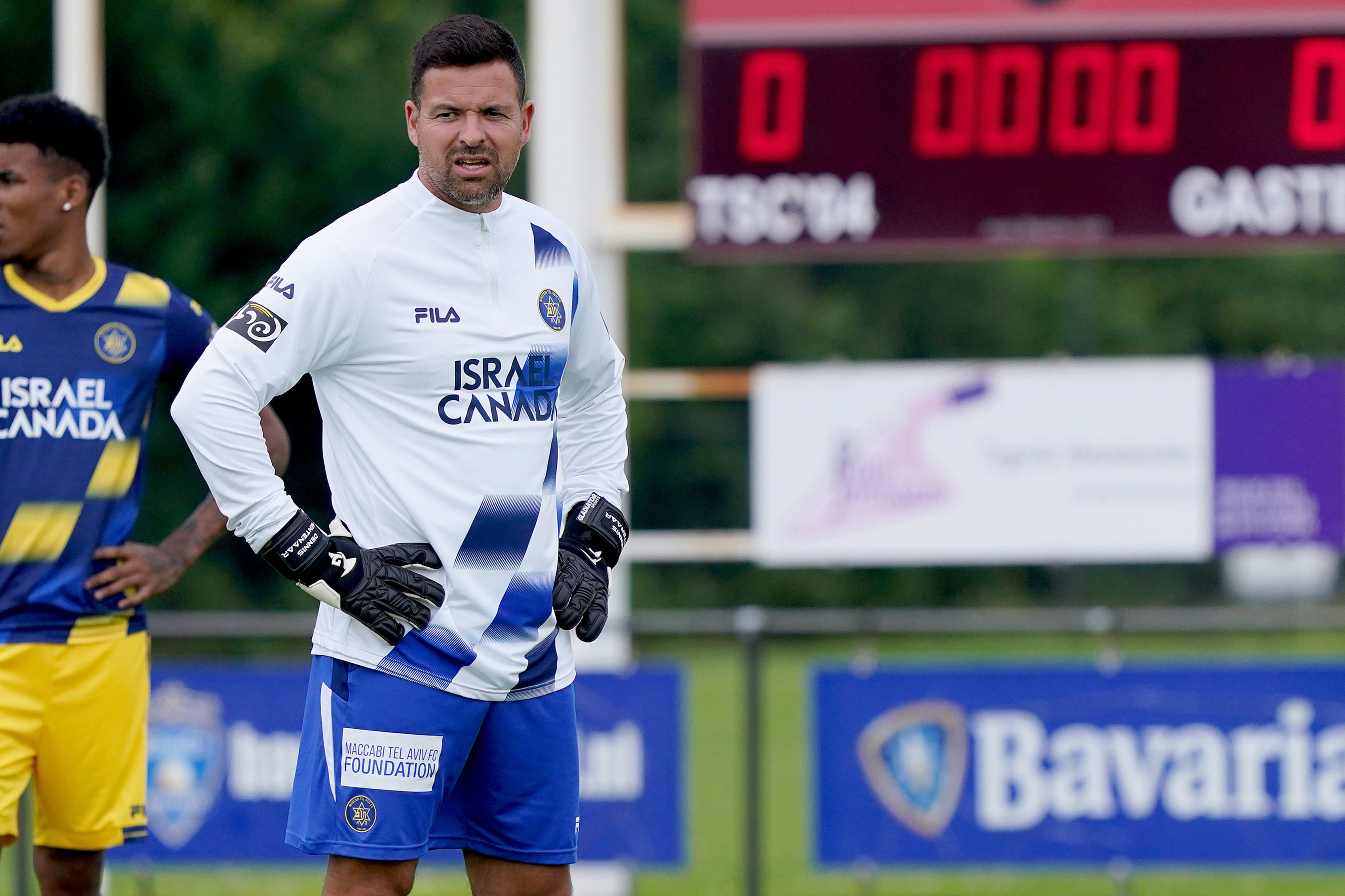 Former goalkeeper coach of Maccabi Tel Aviv Denis Hantanar