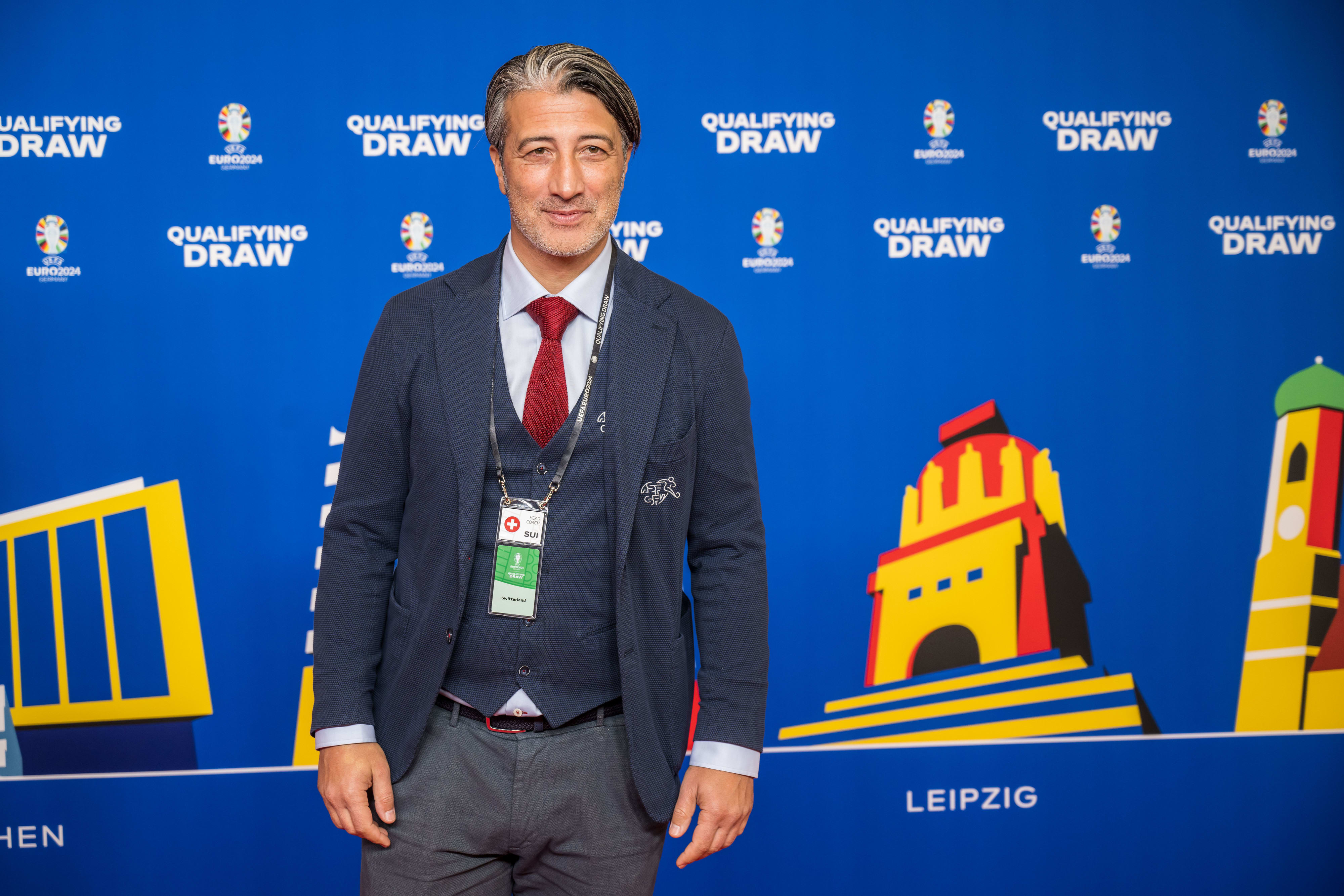 מאמן נבחרת שוויץ מוראט יאקין