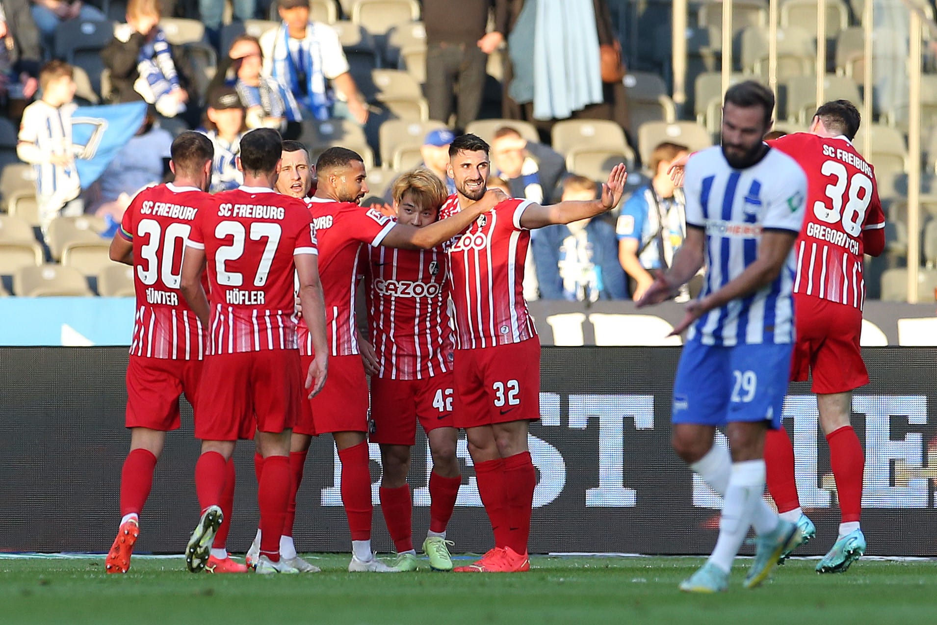 שחקני פרייבורג חוגגים