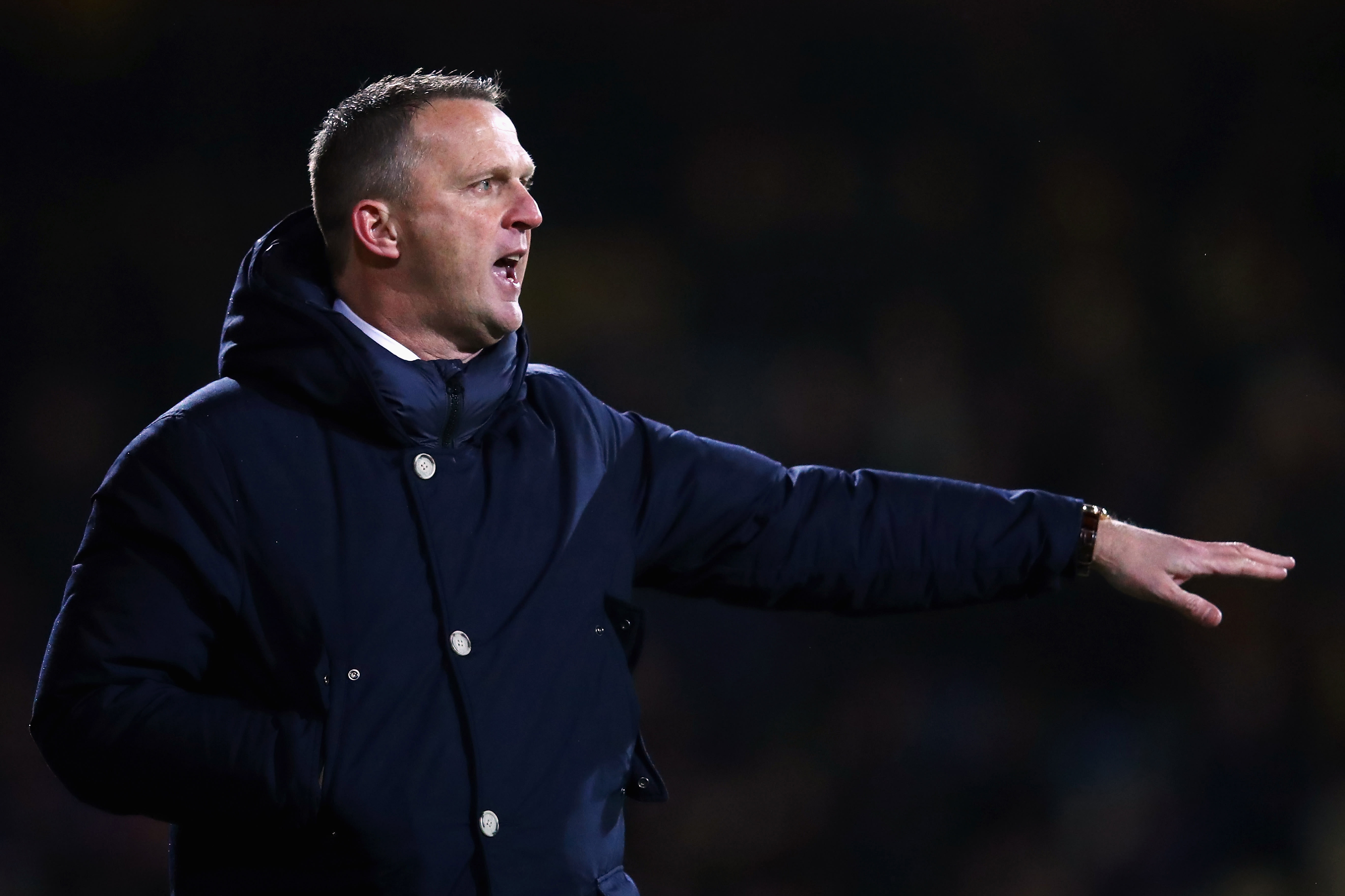 המאמן ההולנדי ג'ון ואן דן ברום