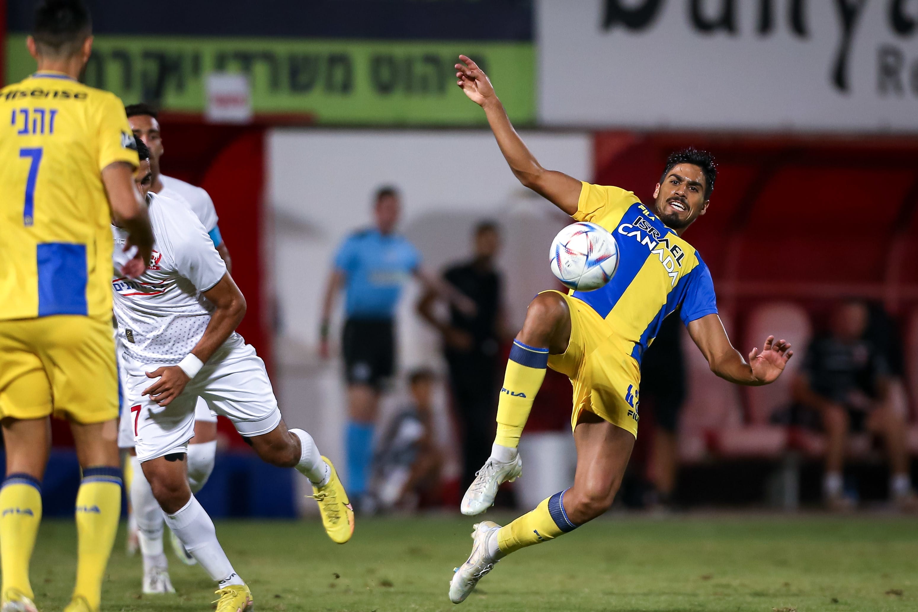 דור פרץ שחקן מכבי תל אביב