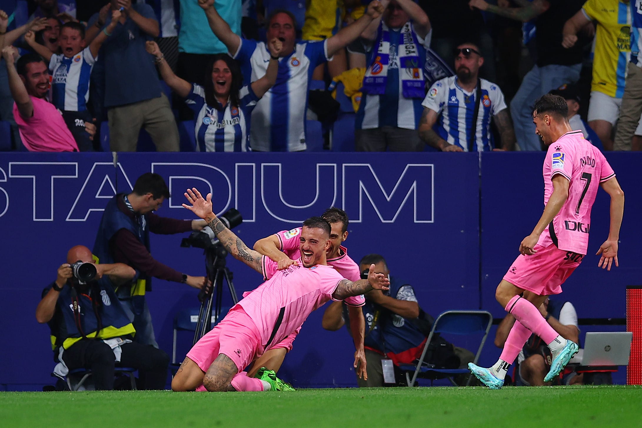 חוסלו שחקן אספניול חוגג שער