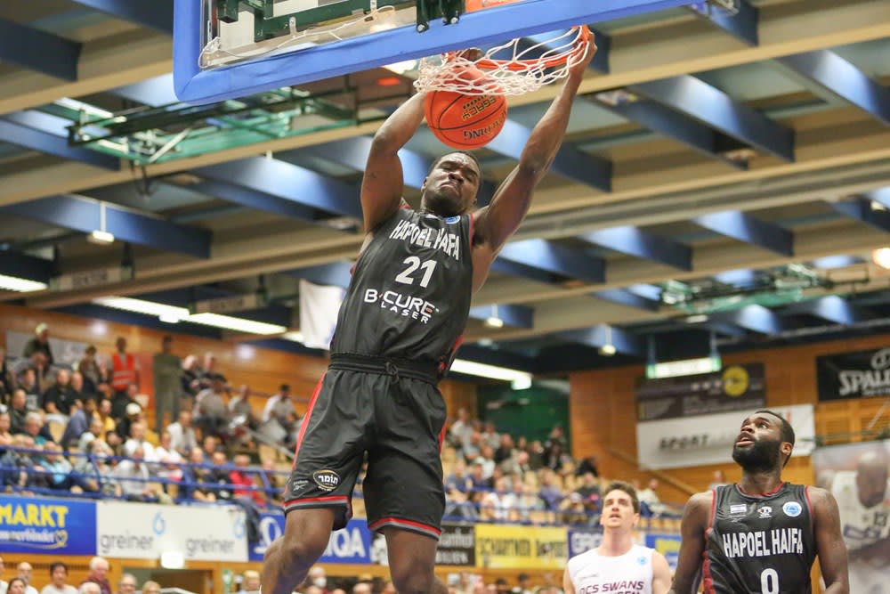 שחקן הפועל חיפה ג'יילן ג'ונס