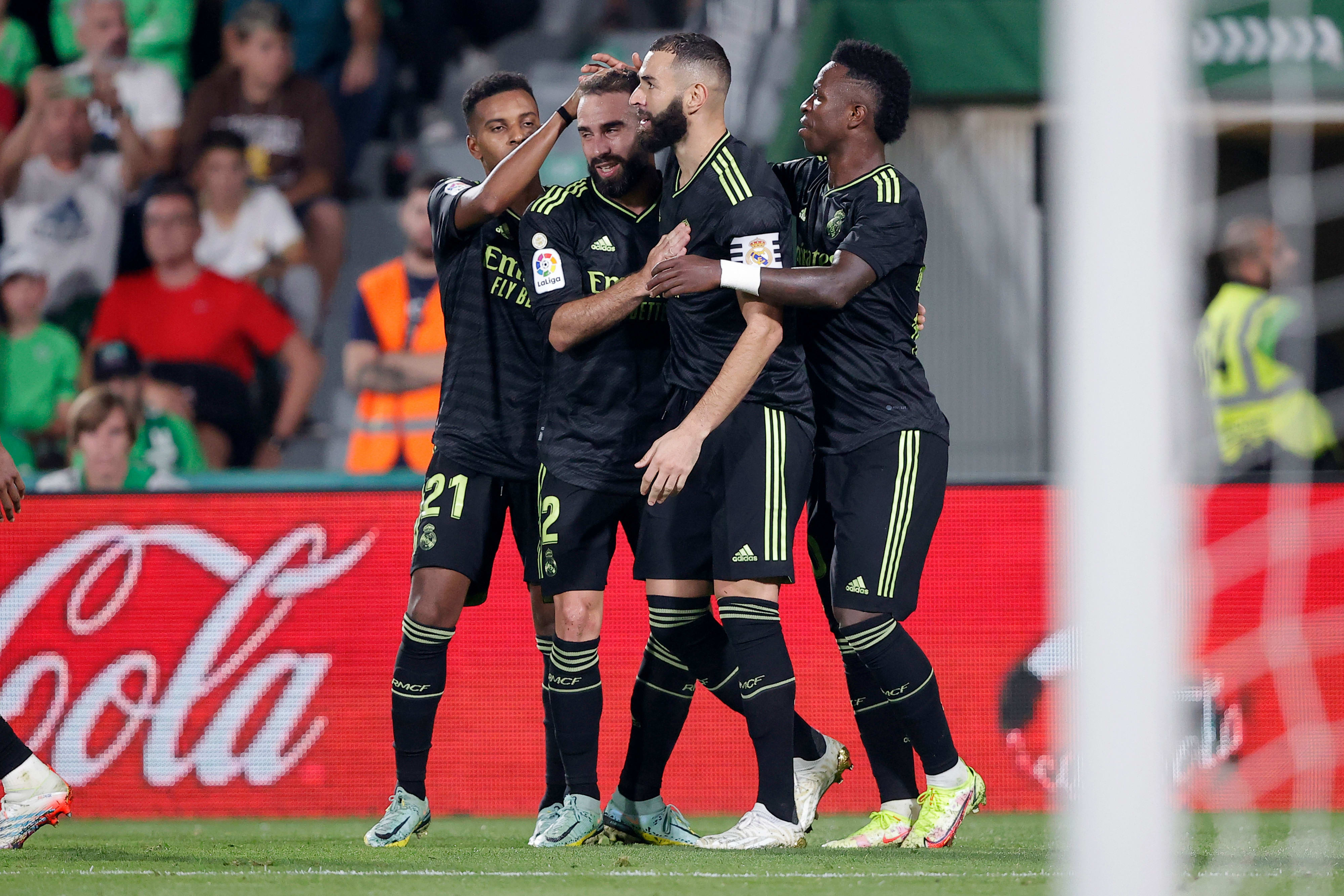 שחקני ריאל מדריד חוגגים עם קארים בנזמה