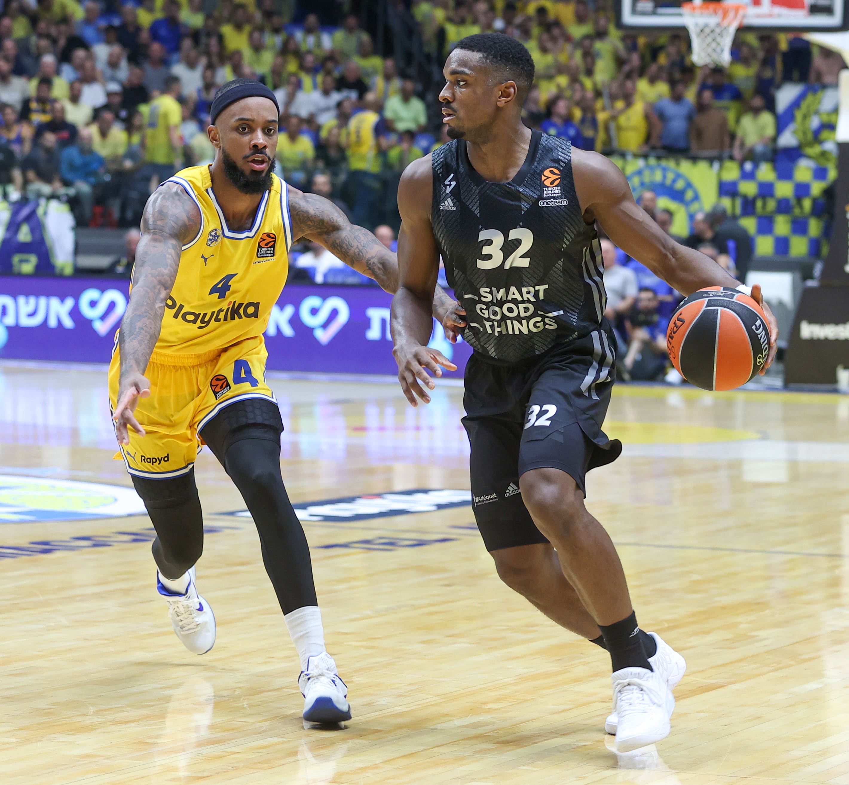 רטין אובסוהאן, שחקן וילרבאן, מול לורנזו בראון, מכבי תל אביב