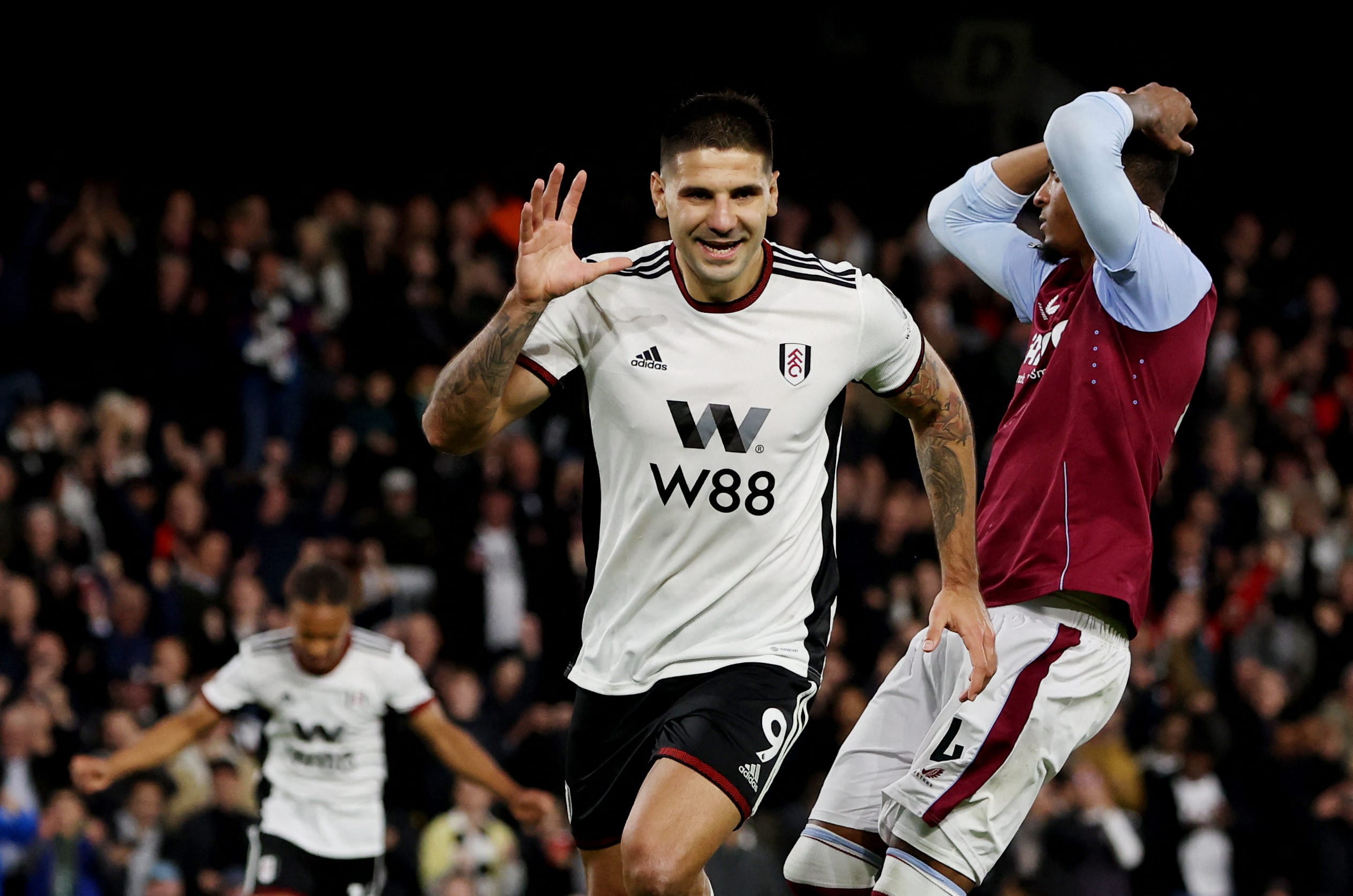 אלכסנדר מיטרוביץ', חלוץ פולהאם