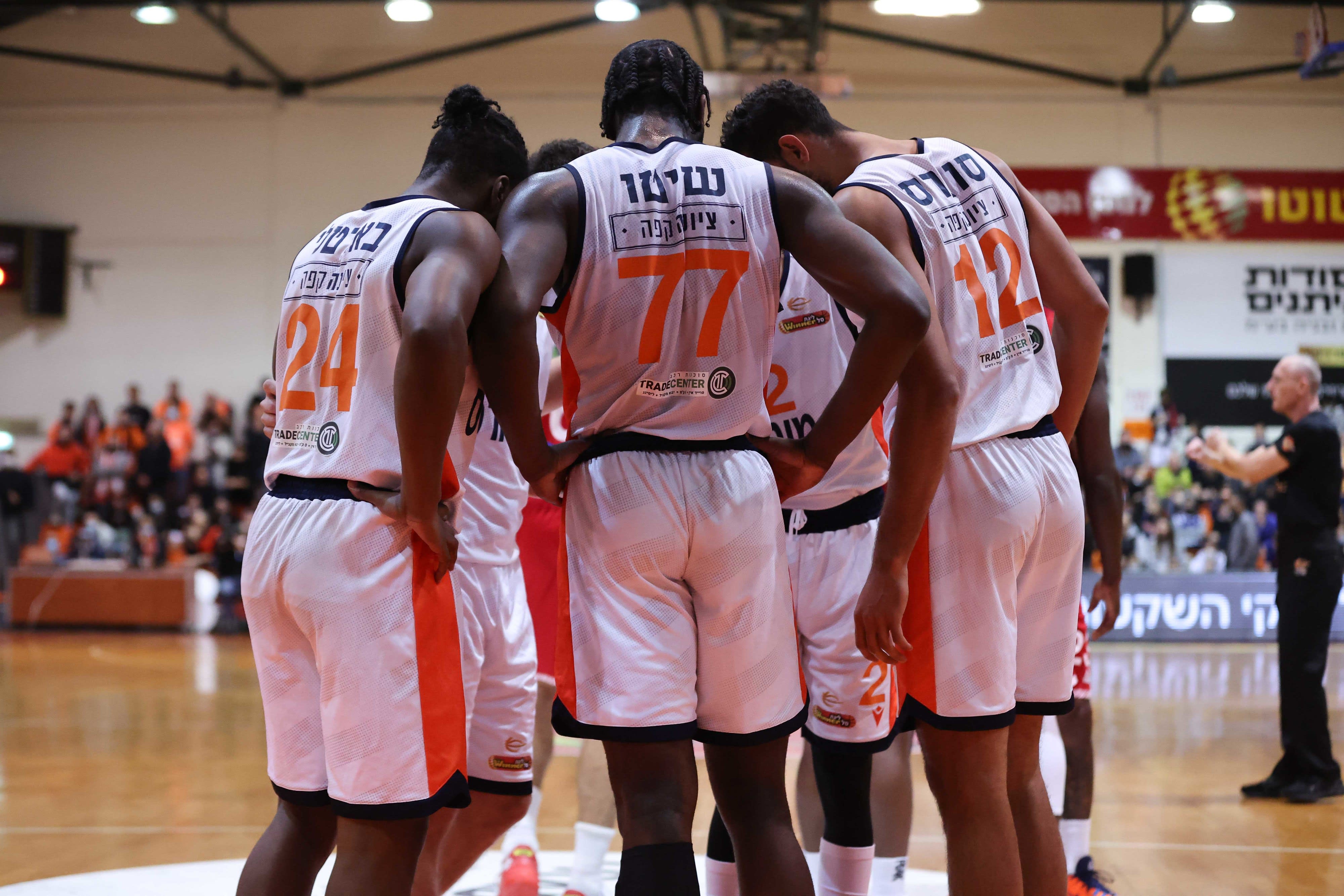 שחקני עירוני נס ציונה