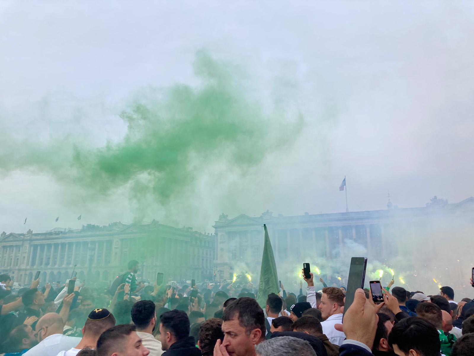 Maccabi Haifa fans in Paris