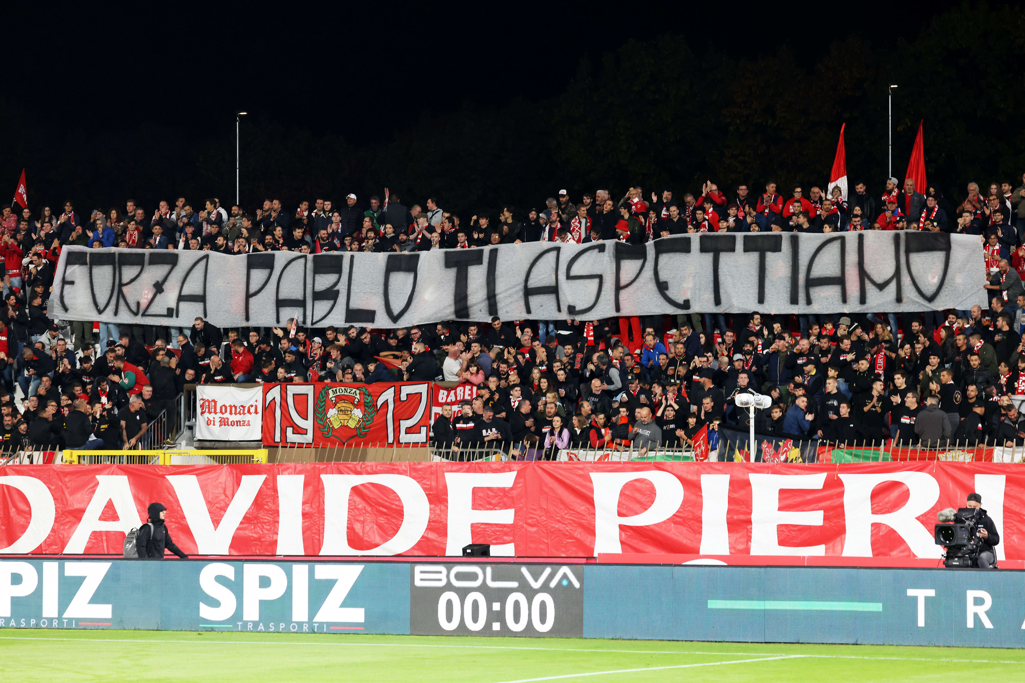 אוהדי מונצה