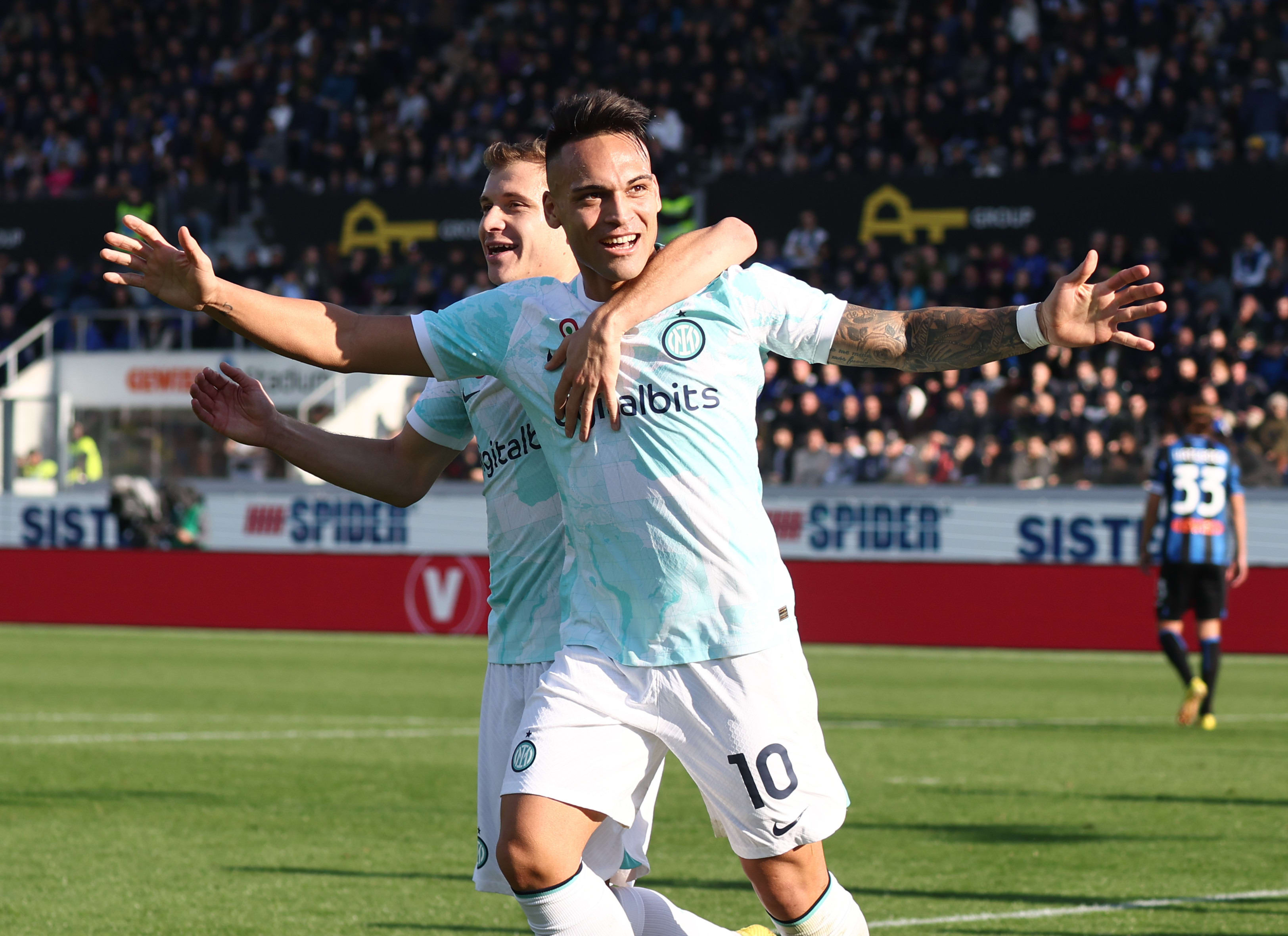 לאוטרו מרטינס, שחקן אינטר חוגג