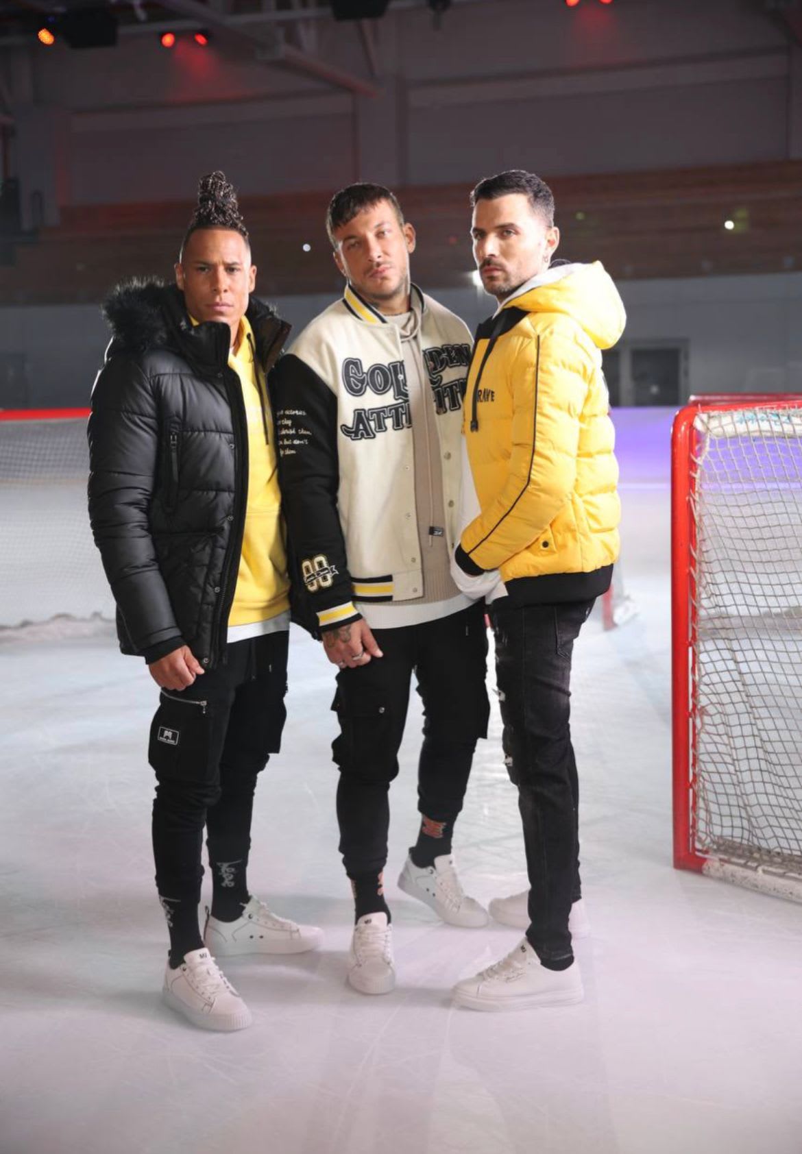 צ'ארון שרי עם ג'וזי זירה, ישראל אטיאס בצילומים למותג מאניה ג'ינס