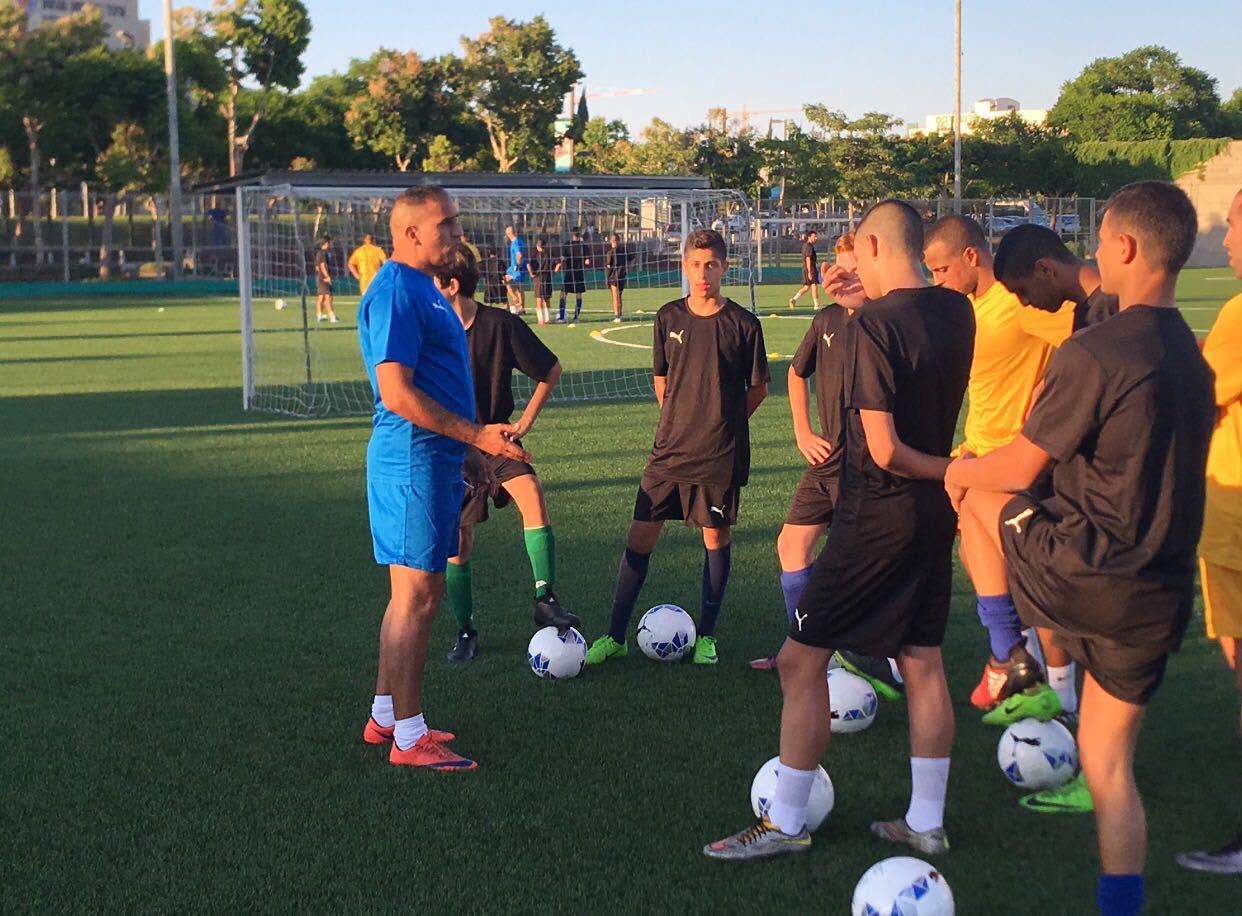 אלון מזרחי מאמן חלוצים