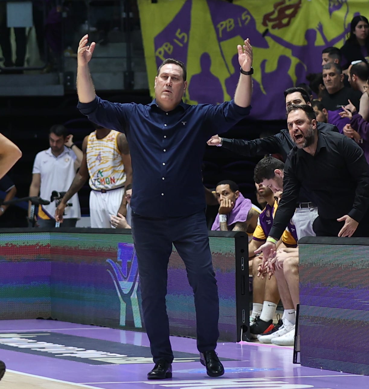 גיא גודס, מאמן הפועל חולון