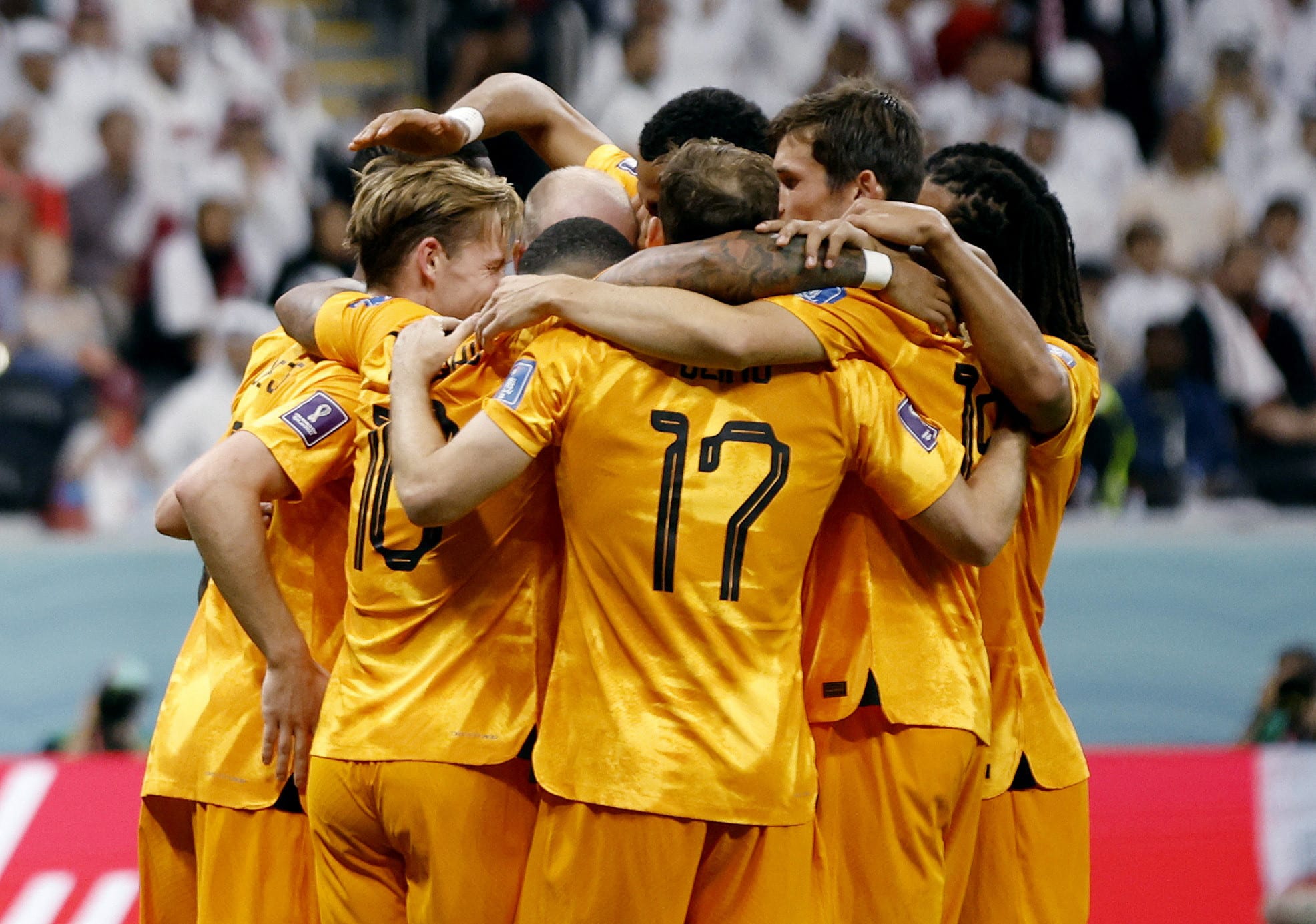 שחקני נבחרת הולנד חוגגים