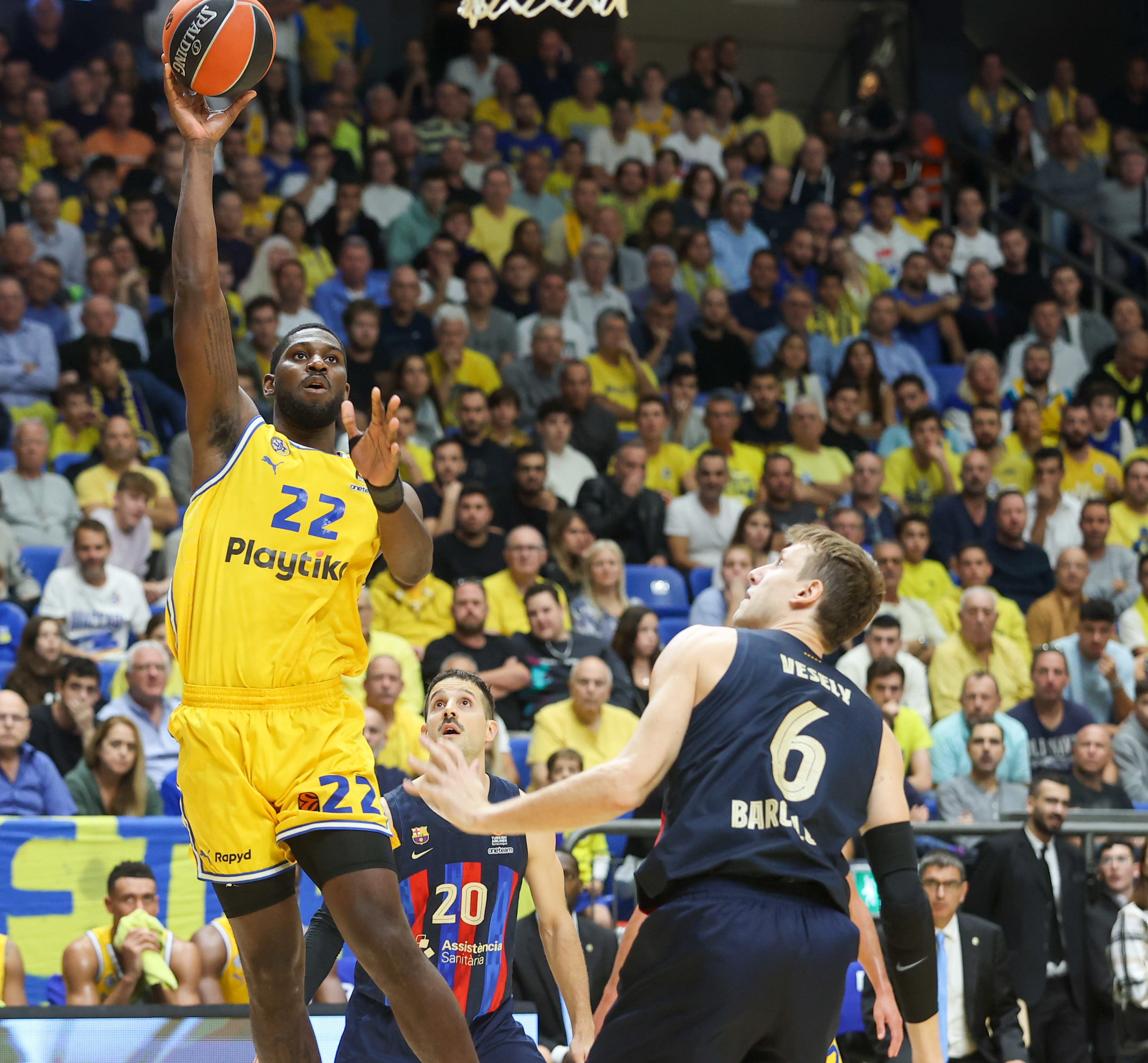 אלכס פויתרס, שחקן מכבי תל אביב