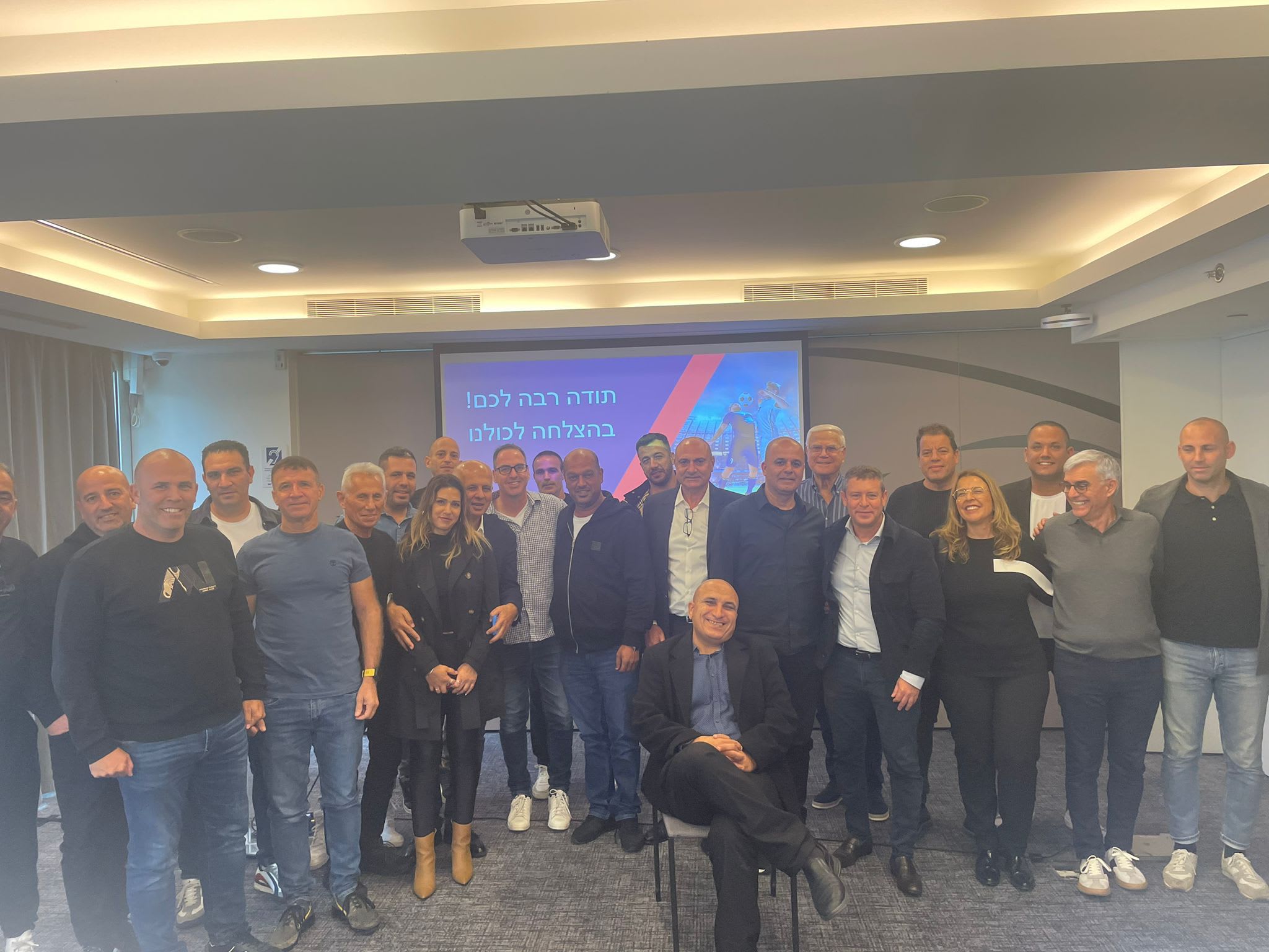 שינו זוארץ עם נציגי קבוצות ליגת העל, הליגה הלאומית