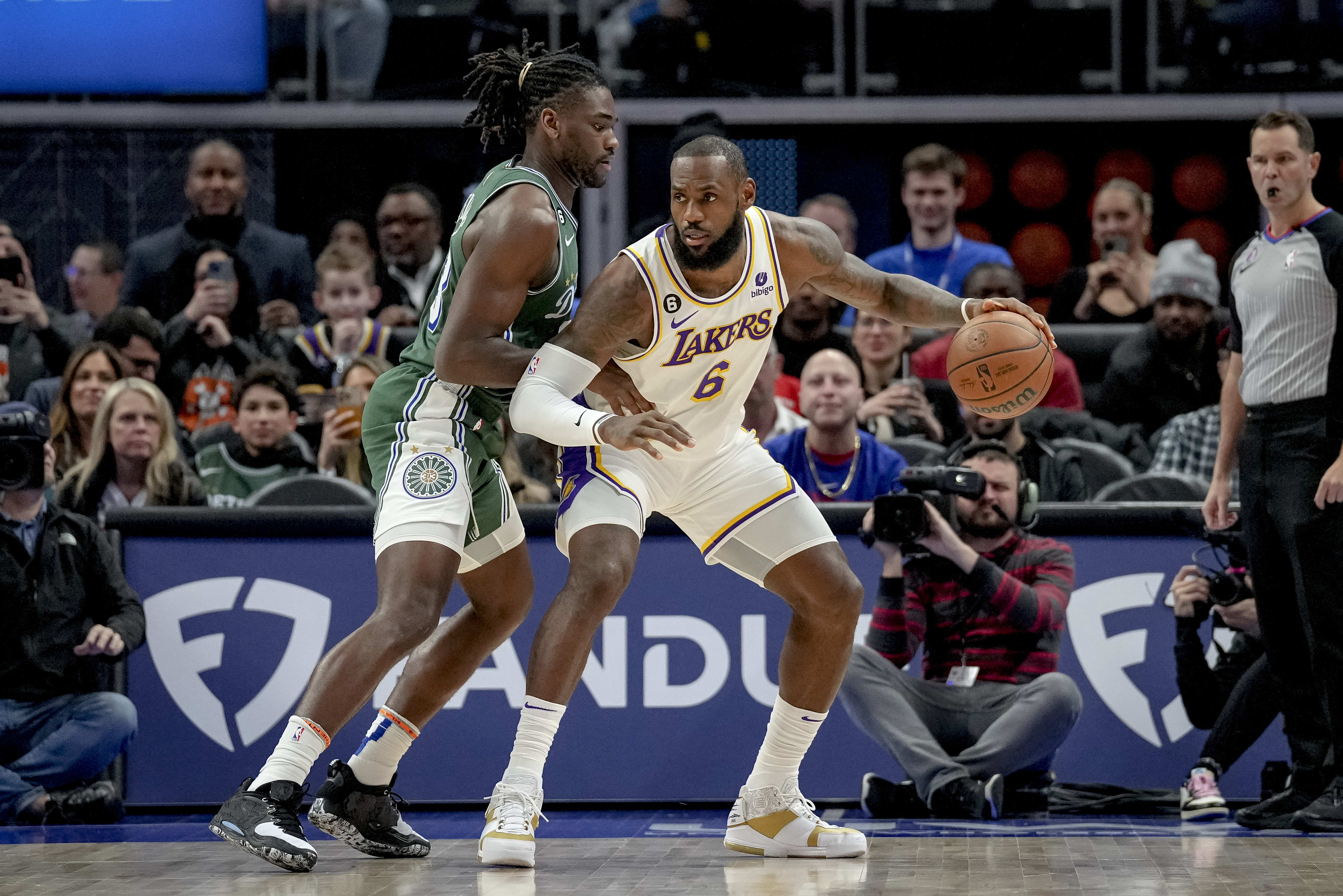 LeBron James, Los Angeles Lakers player against Detroit