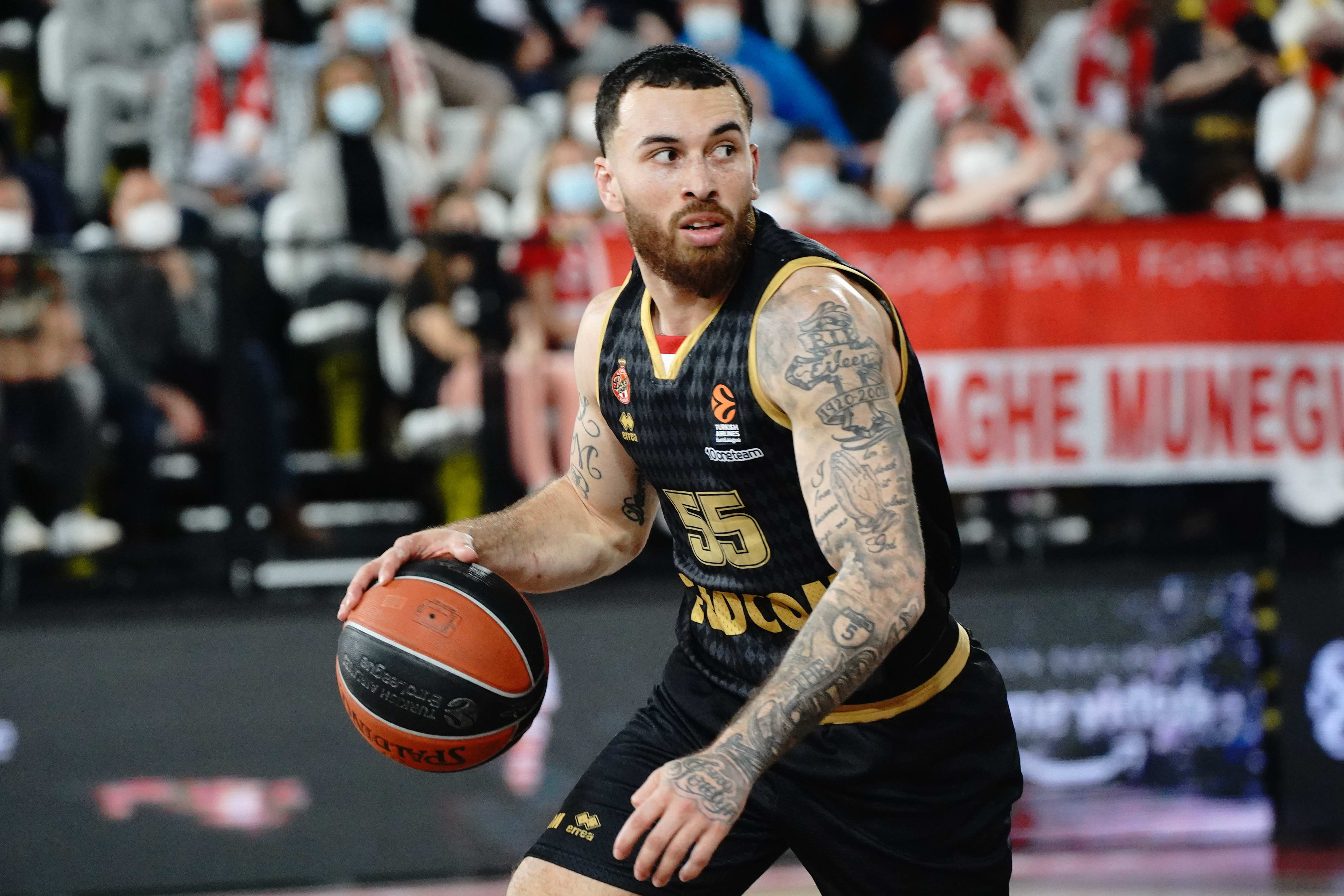 מייק ג'יימס שחקן מונאקו