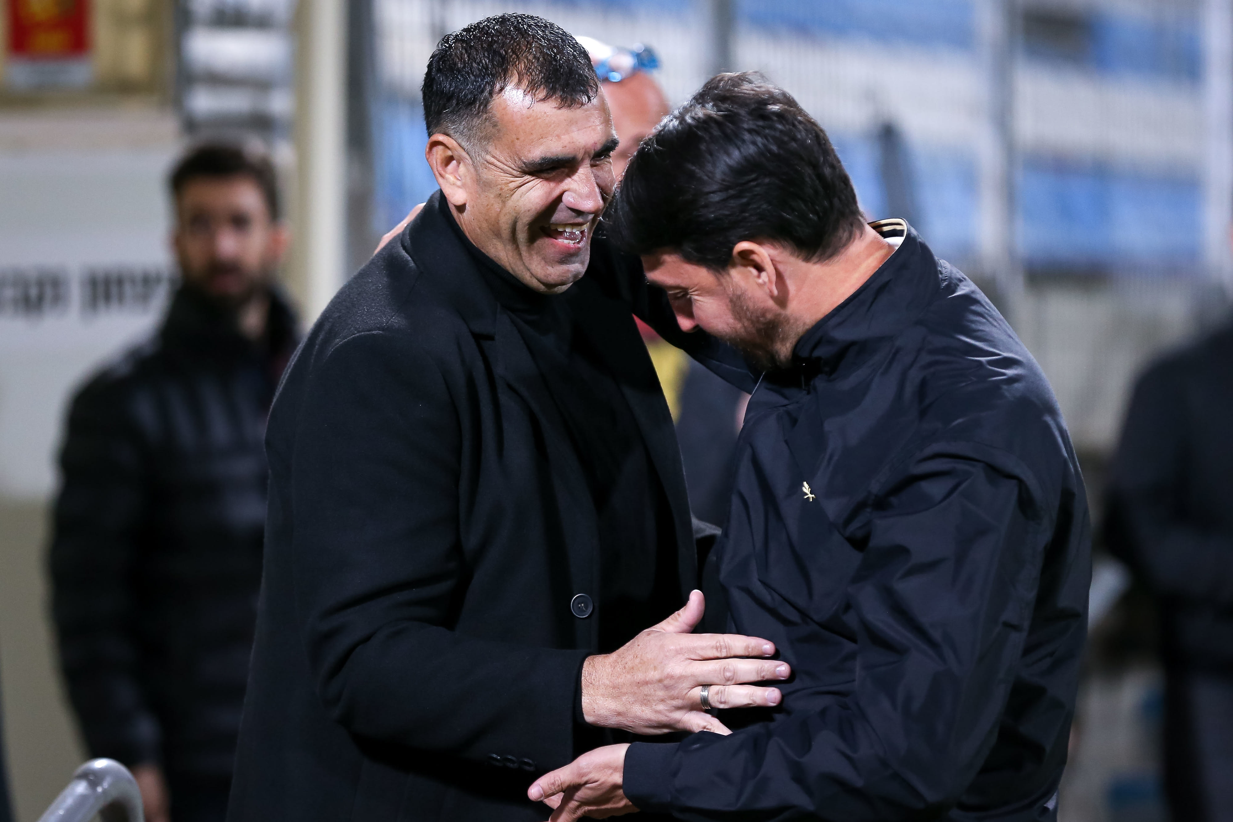 ניר ברקוביץ' מאמן סקציה נס ציונה עם מנחם קורצקי מאמן עירוני קרית שמונה