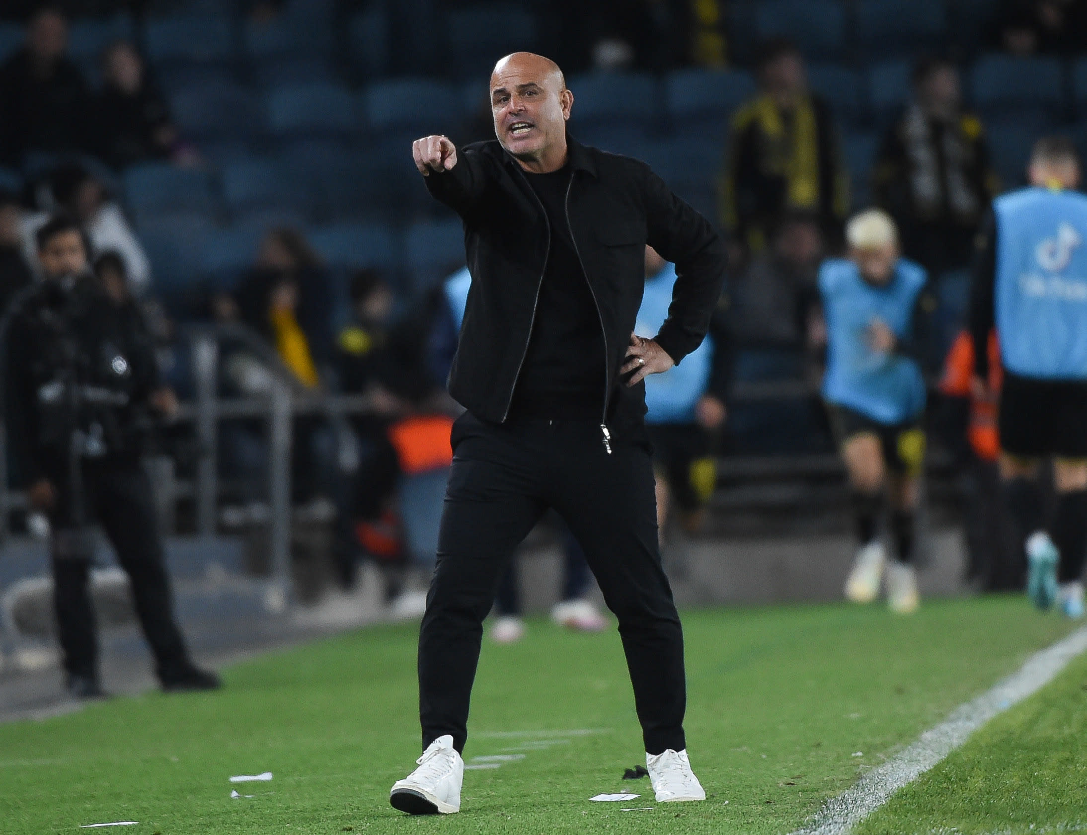 יוסי אבוקסיס, מאמן בית"ר ירושלים