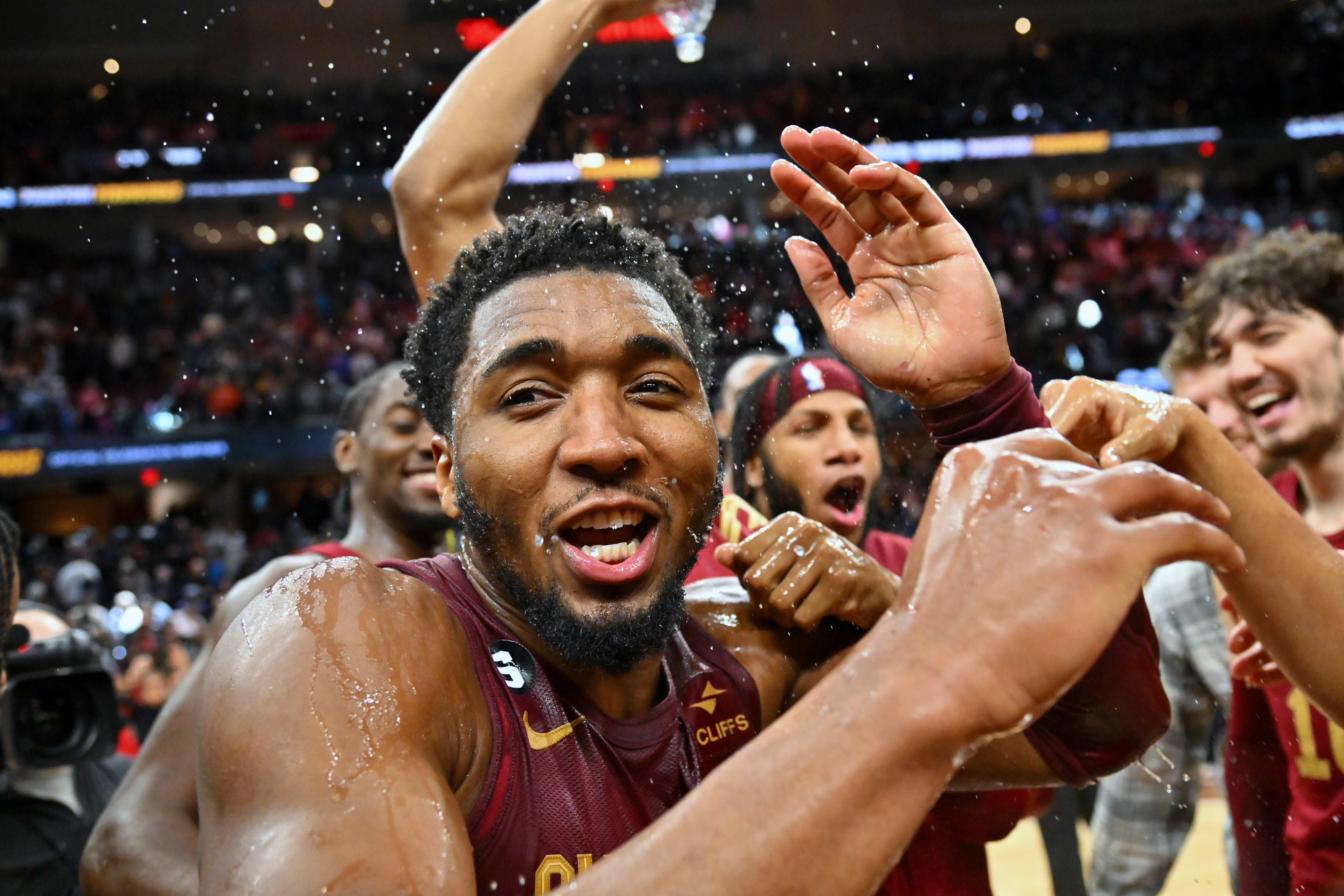 דונובן מיטשל, קליבלנד קאבלירס