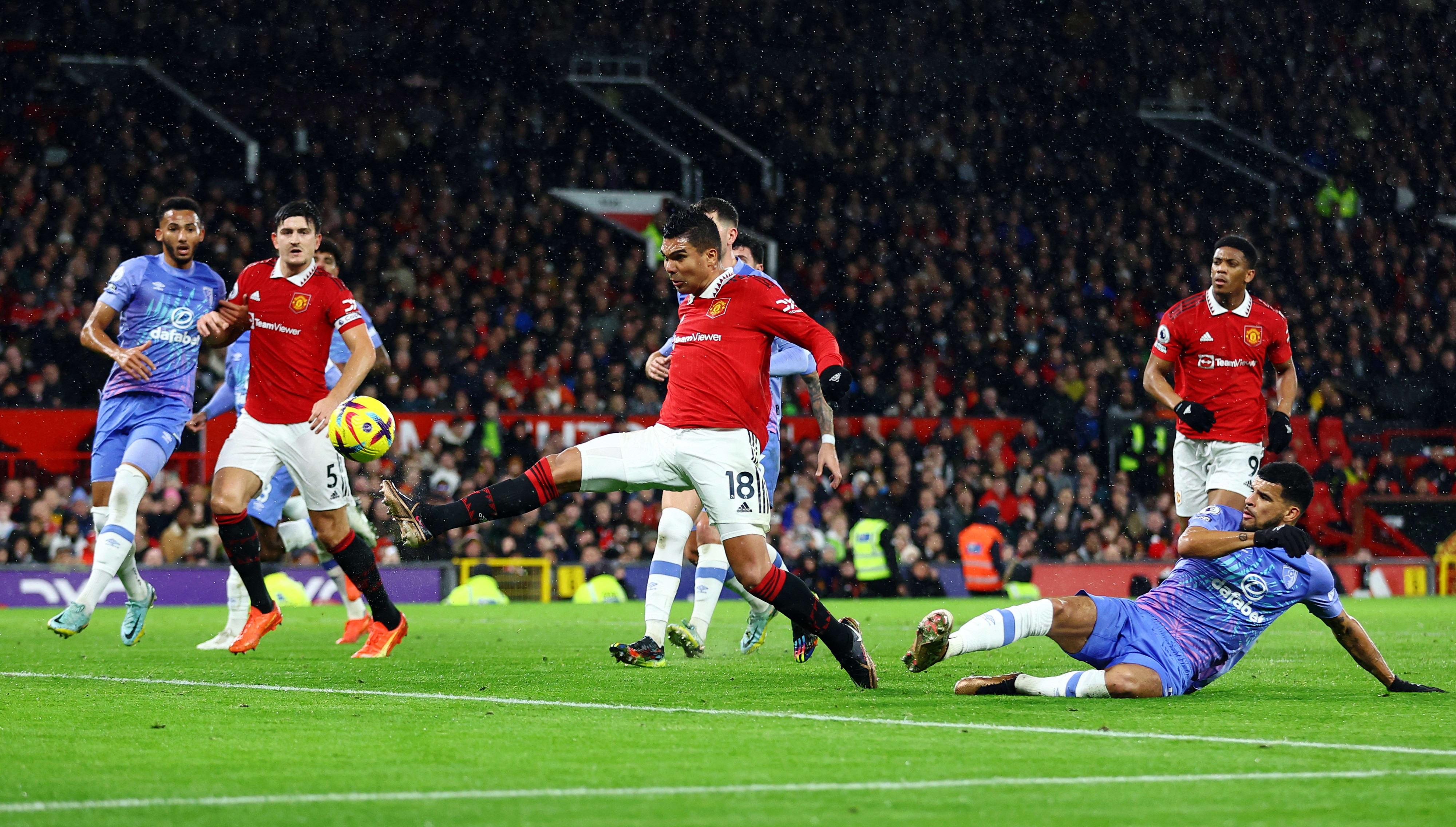 Manchester United player Casemiro scores against Bournemouth