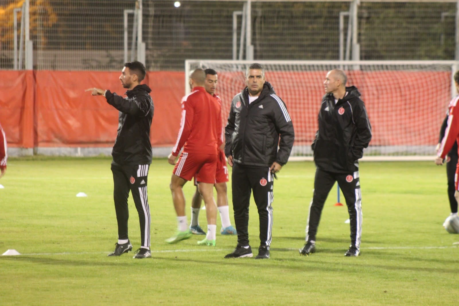 חיים סילבס, מאמן הפועל תל אביב