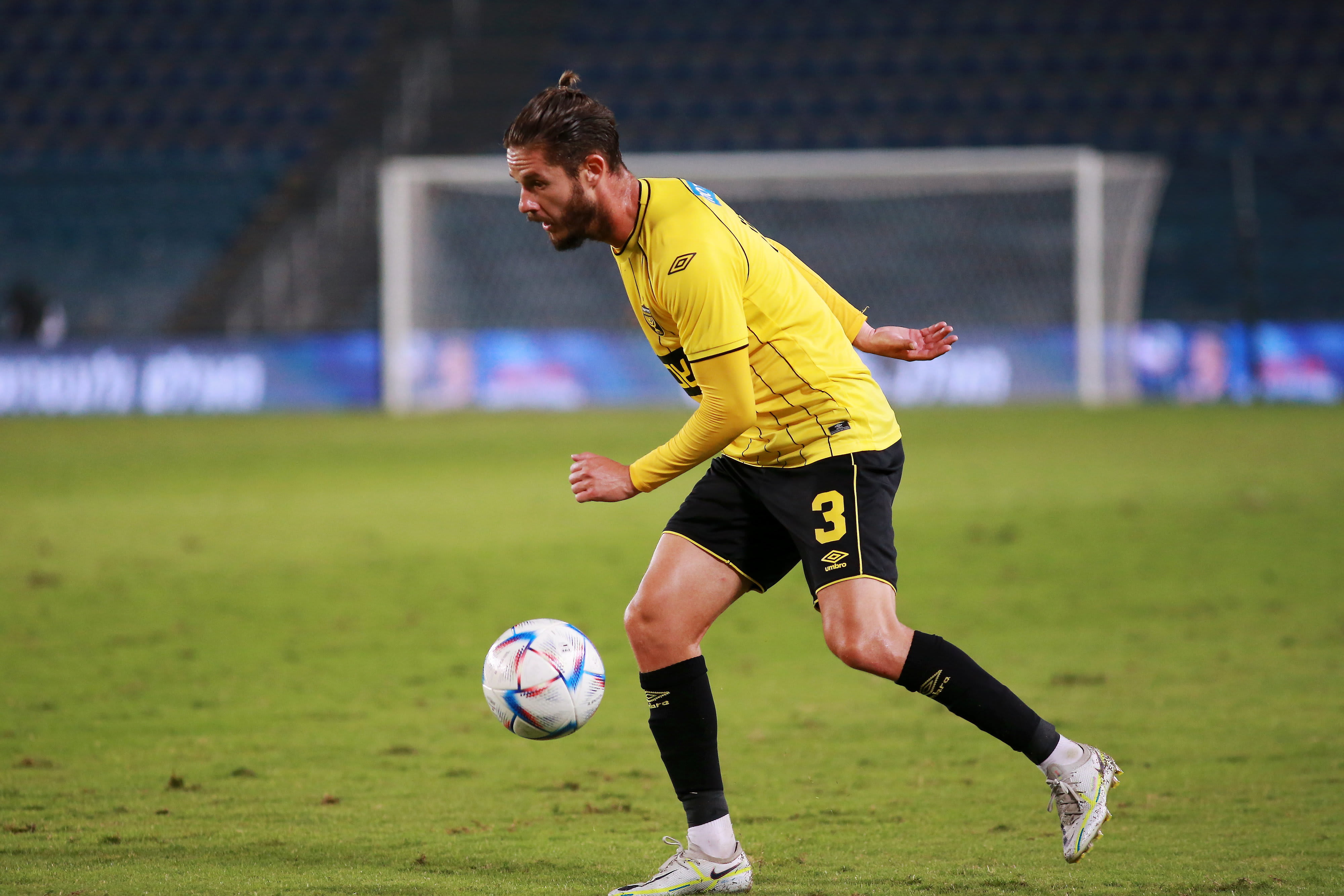 מקס גרצ'קין שחקן בית