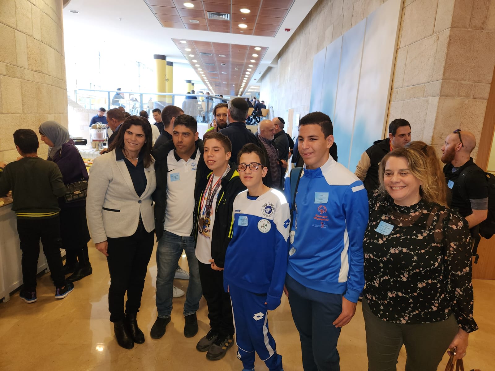 מנכלית ספיישל שרון לוי בלגנה, ספורטאי ספיישל ויעל ארד