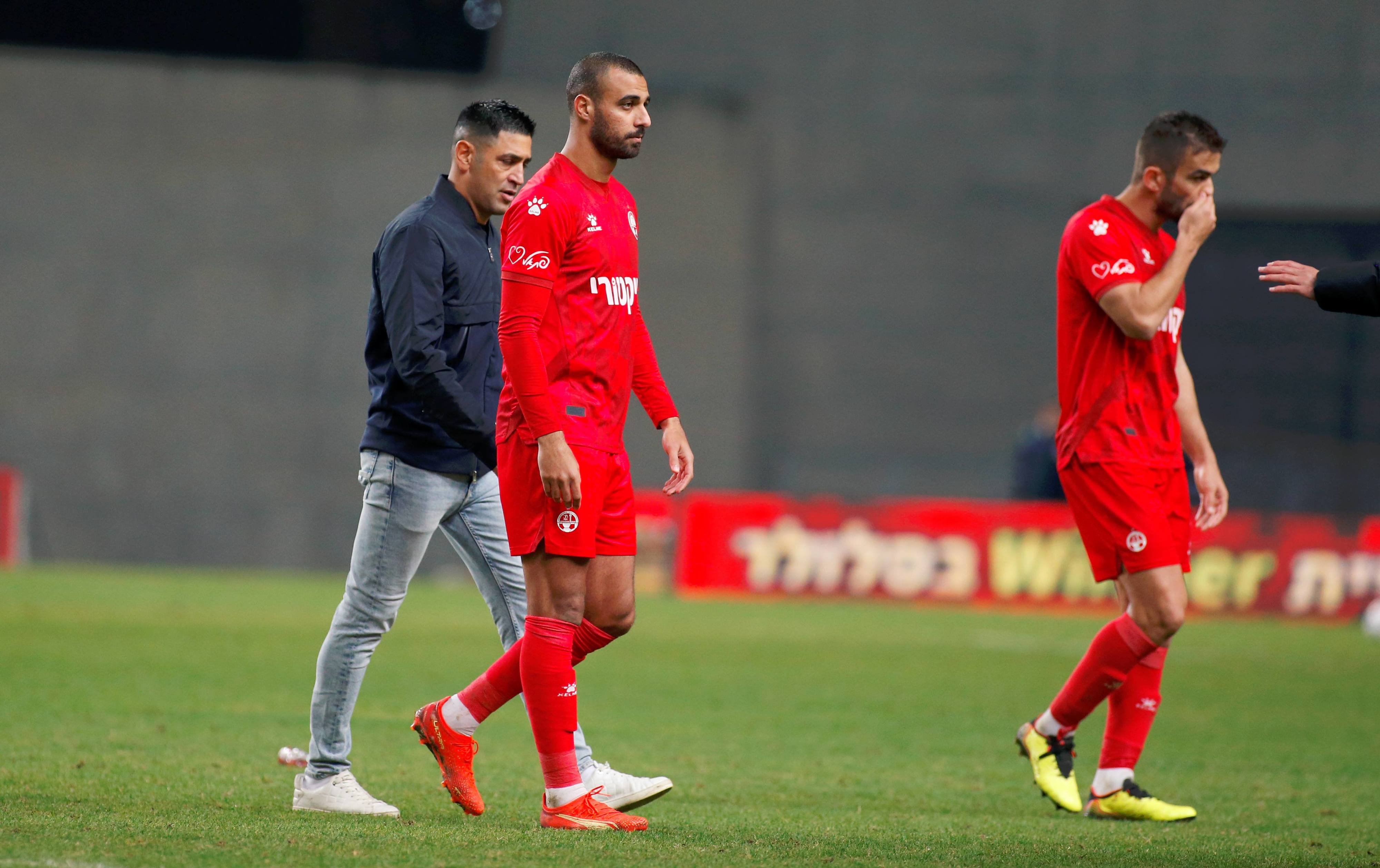 רמזי ספורי שחקן הפועל באר שבע מאוכזב עם המאמן אליניב ברדה