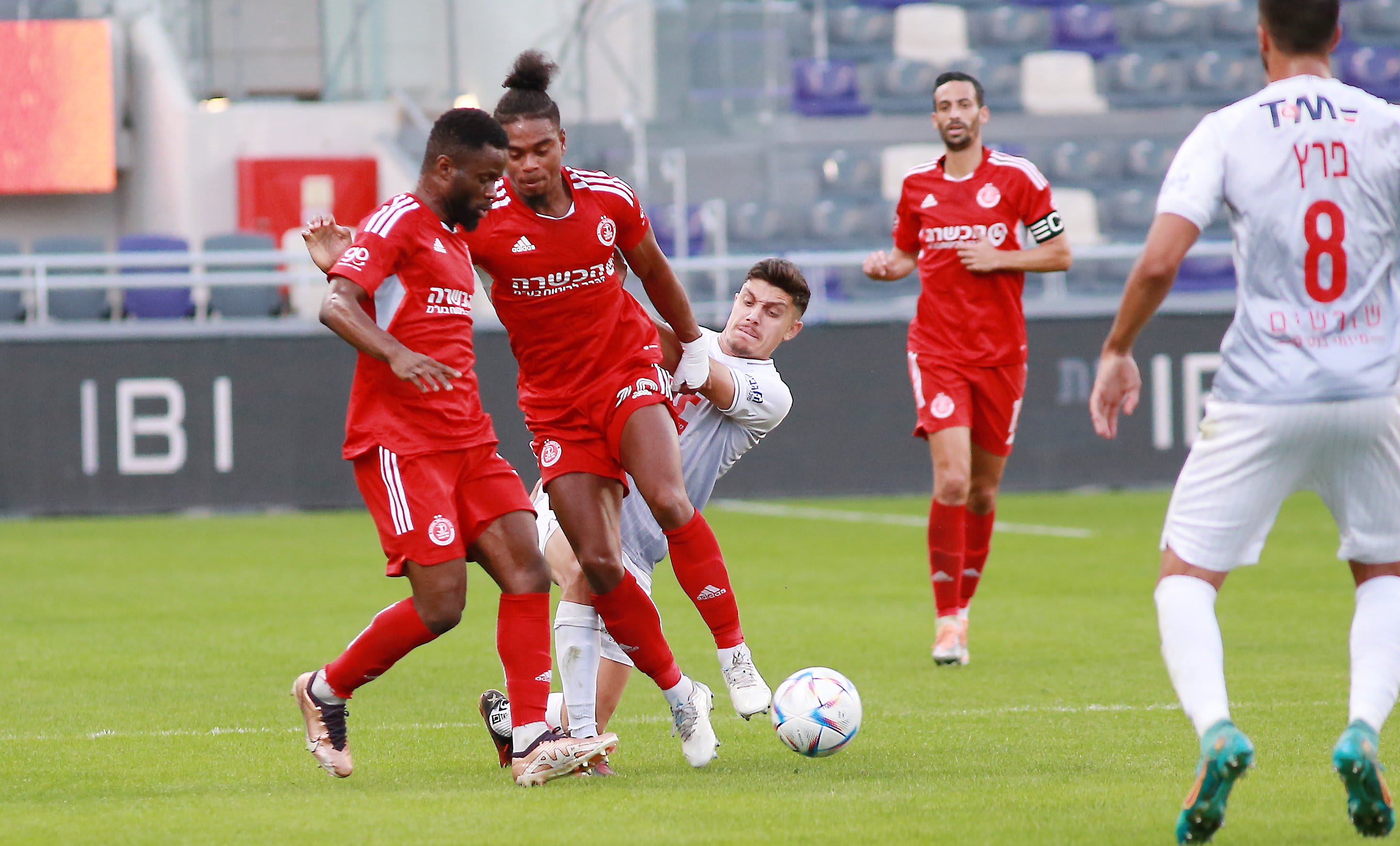 שחקני הפועל תל אביב אבו דוסו, גודפריד רומארטו