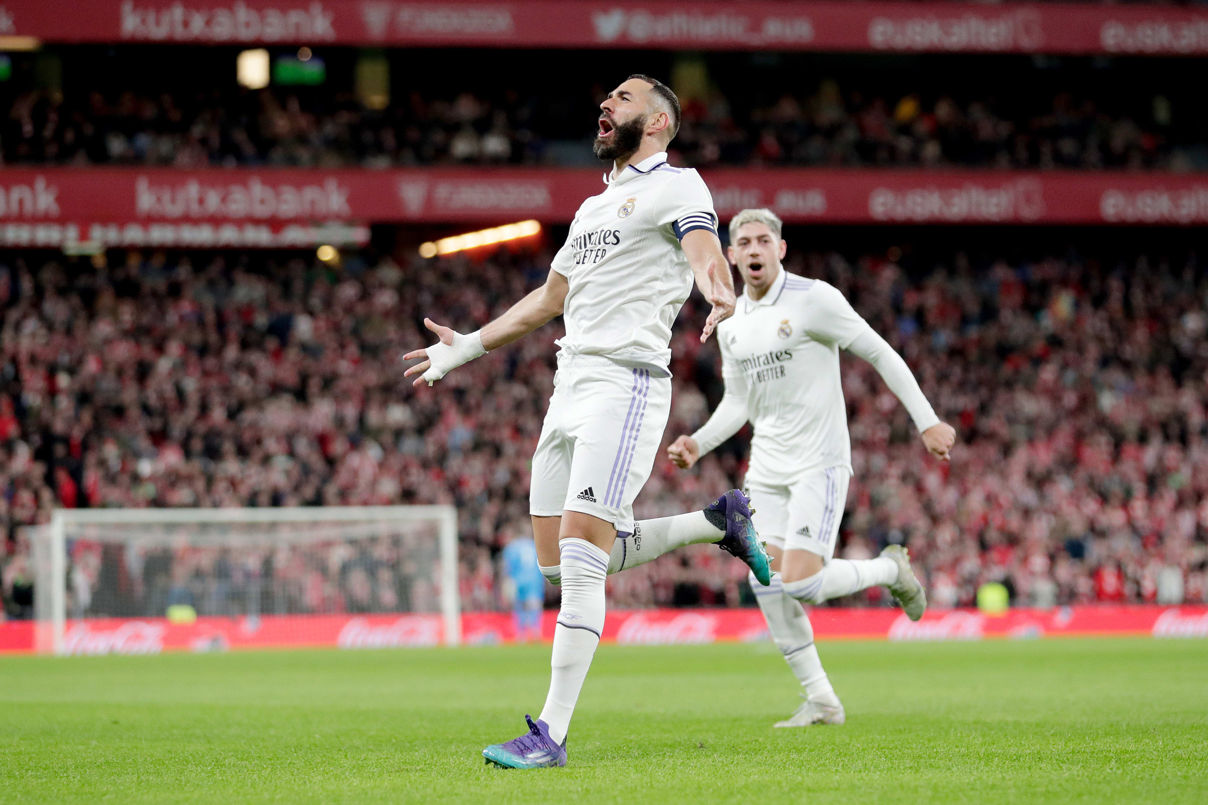 קארים בנזמה שחקן ריאל מדריד חוגג שער