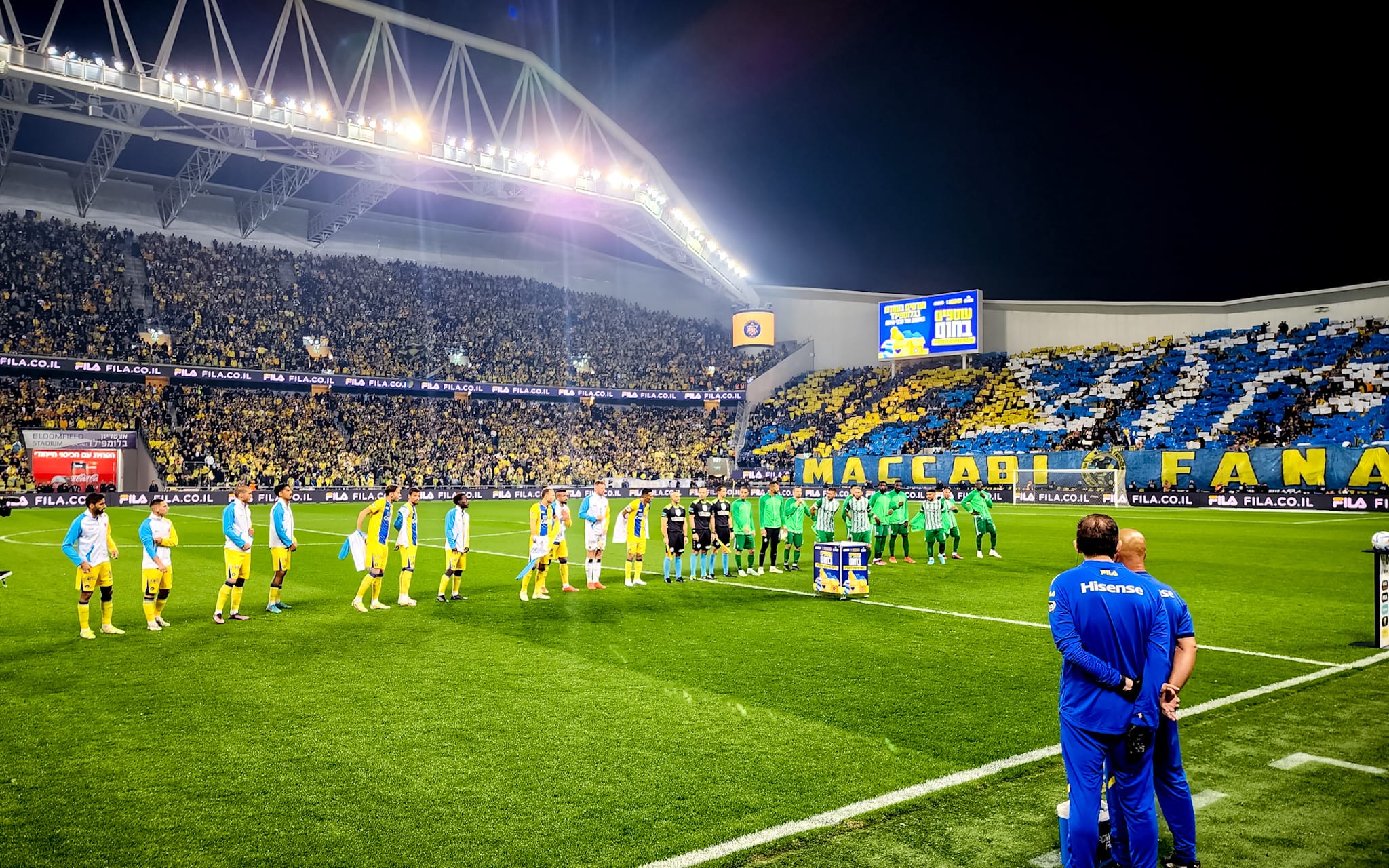 מכבי תל אביב נגד מכבי חיפה, אצטדיון בלומפילד