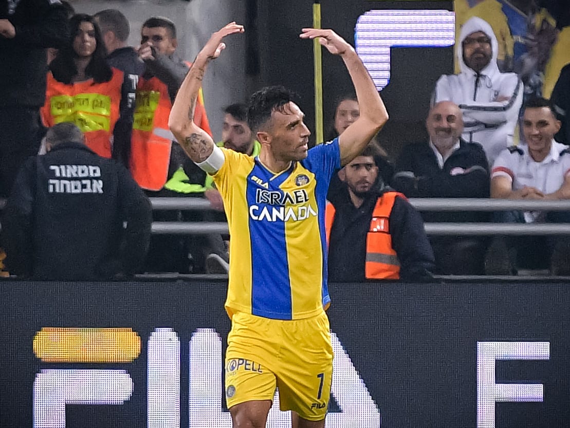 שחקן מכבי תל אביב ערן זהבי