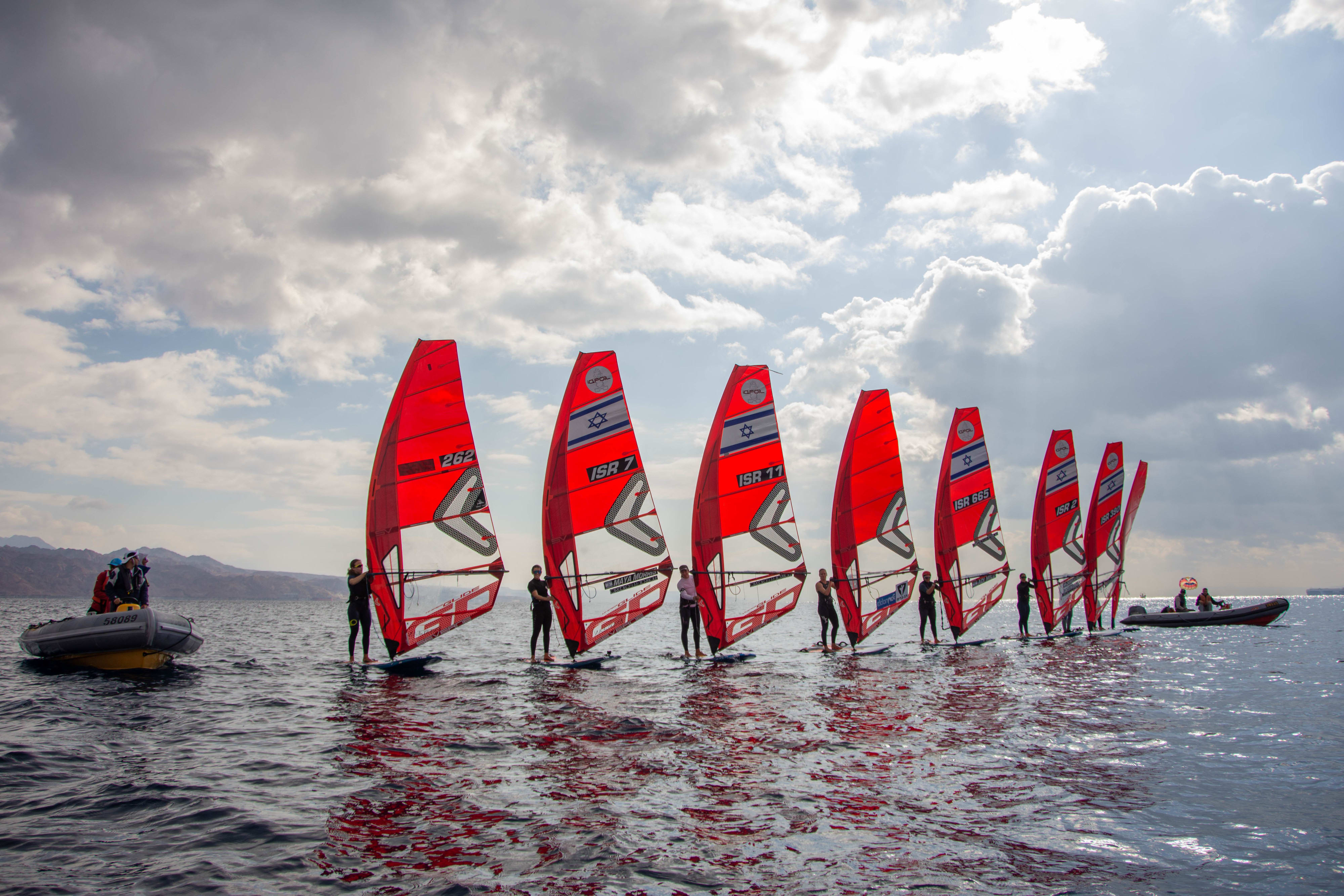 נבחרת הנשים בגלישת רוח