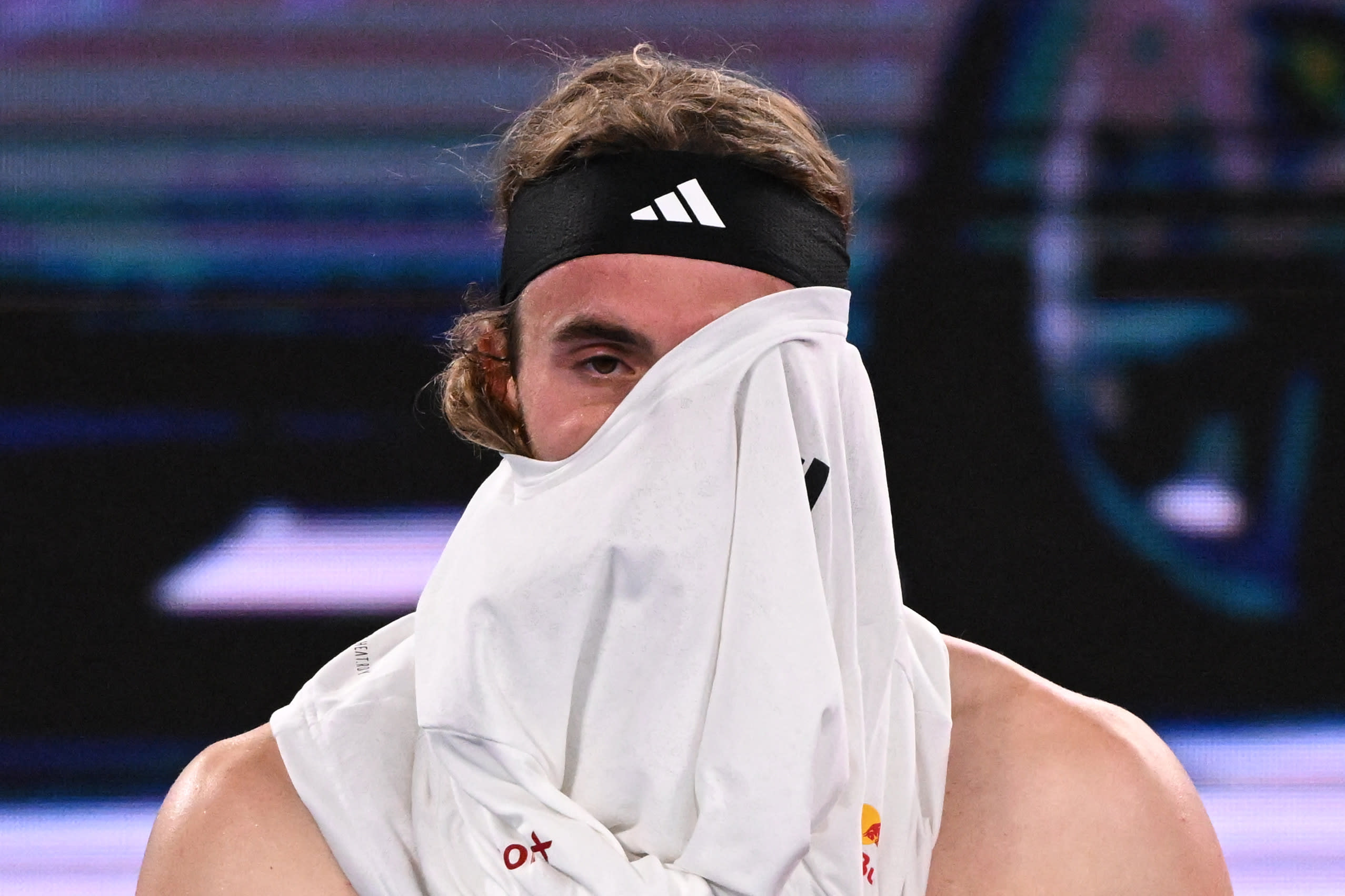 הטניסאי היווני סטפנוס ציציפאס בגמר אליפות אוסטרליה