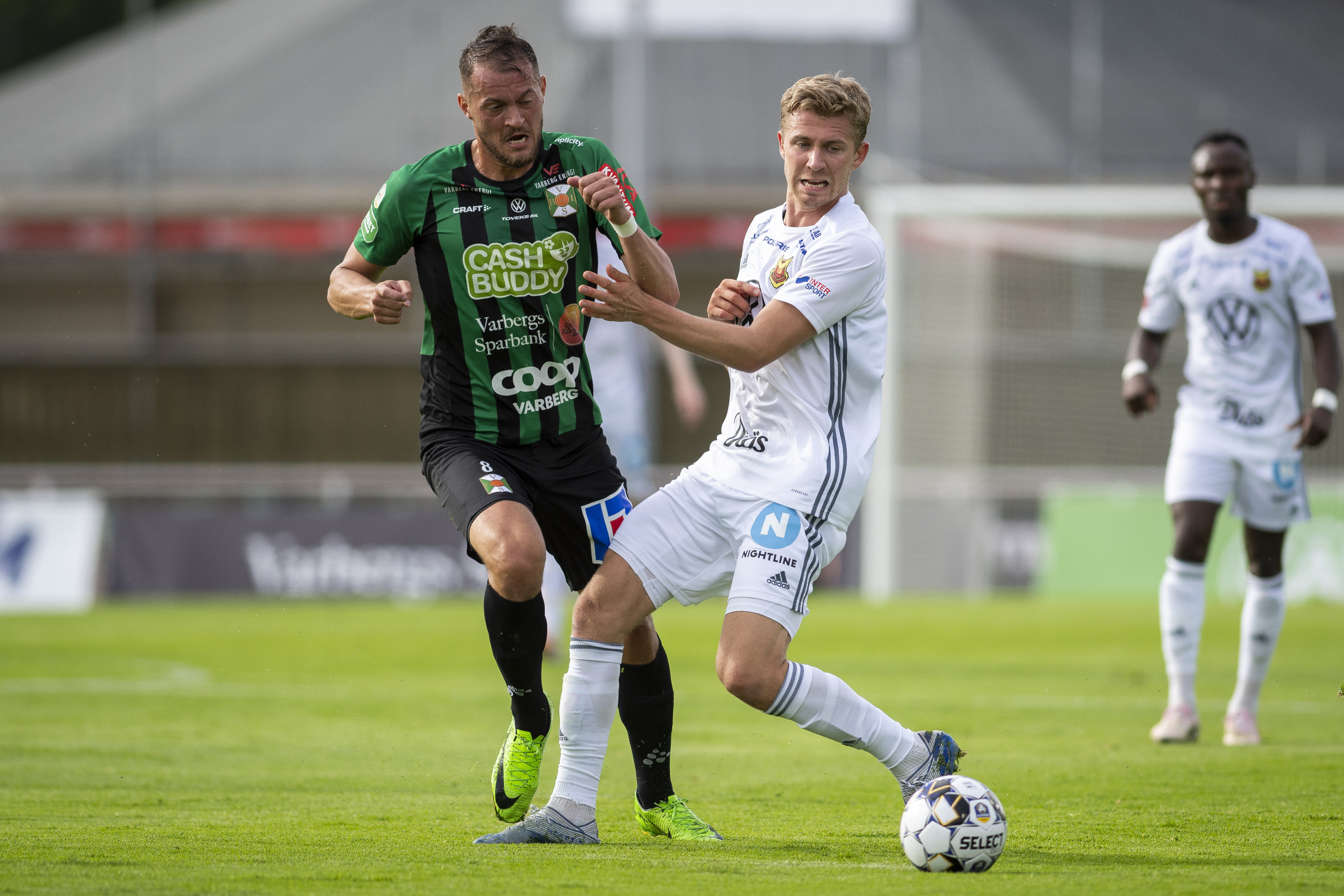 אלברט איופי (בירוק) במדי וארברגס