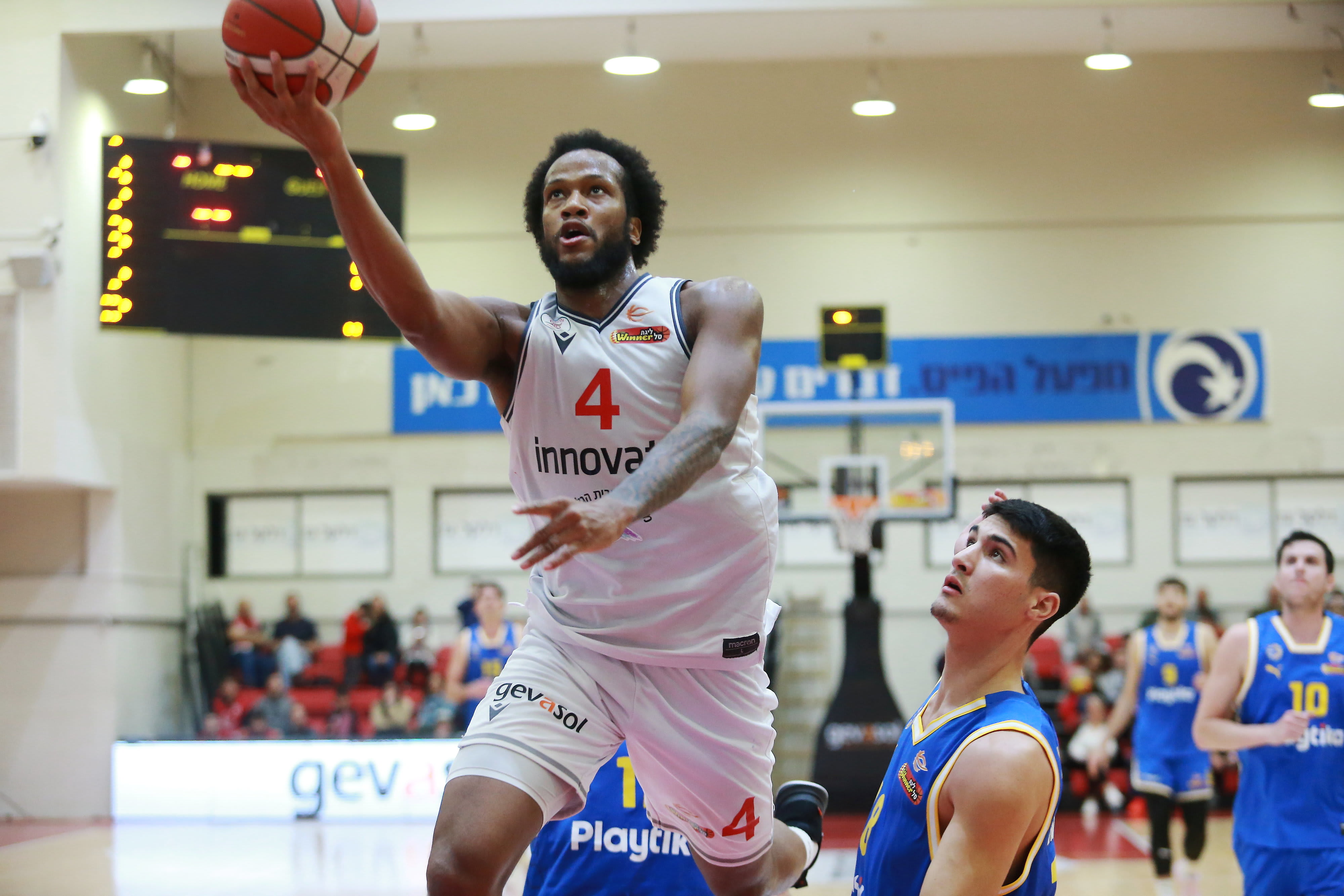 ג'סטין גורהם, שחקן הפועל גלבוע/גליל