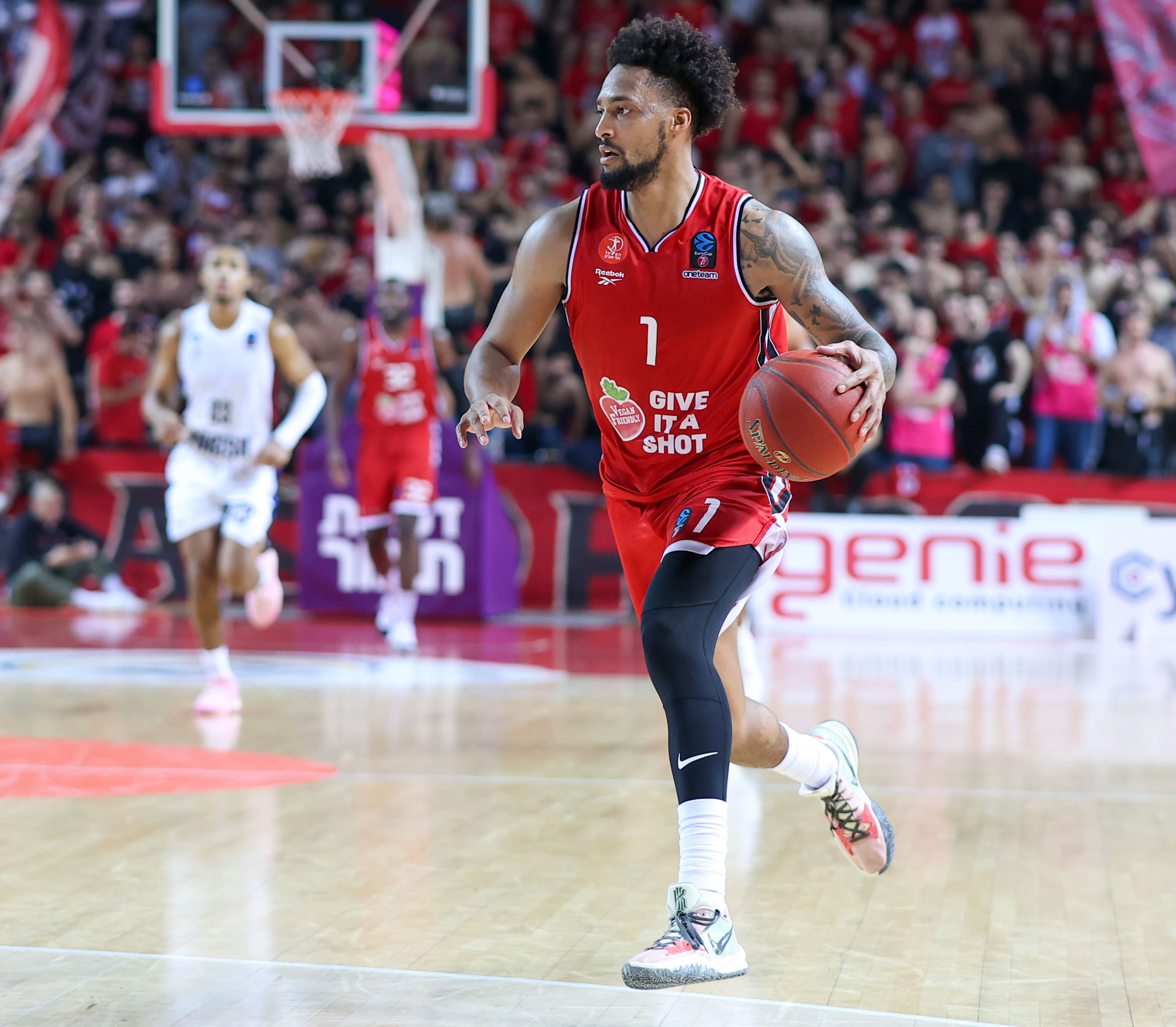 ג'יי פי טוקוטו, שחקן הפועל תל אביב