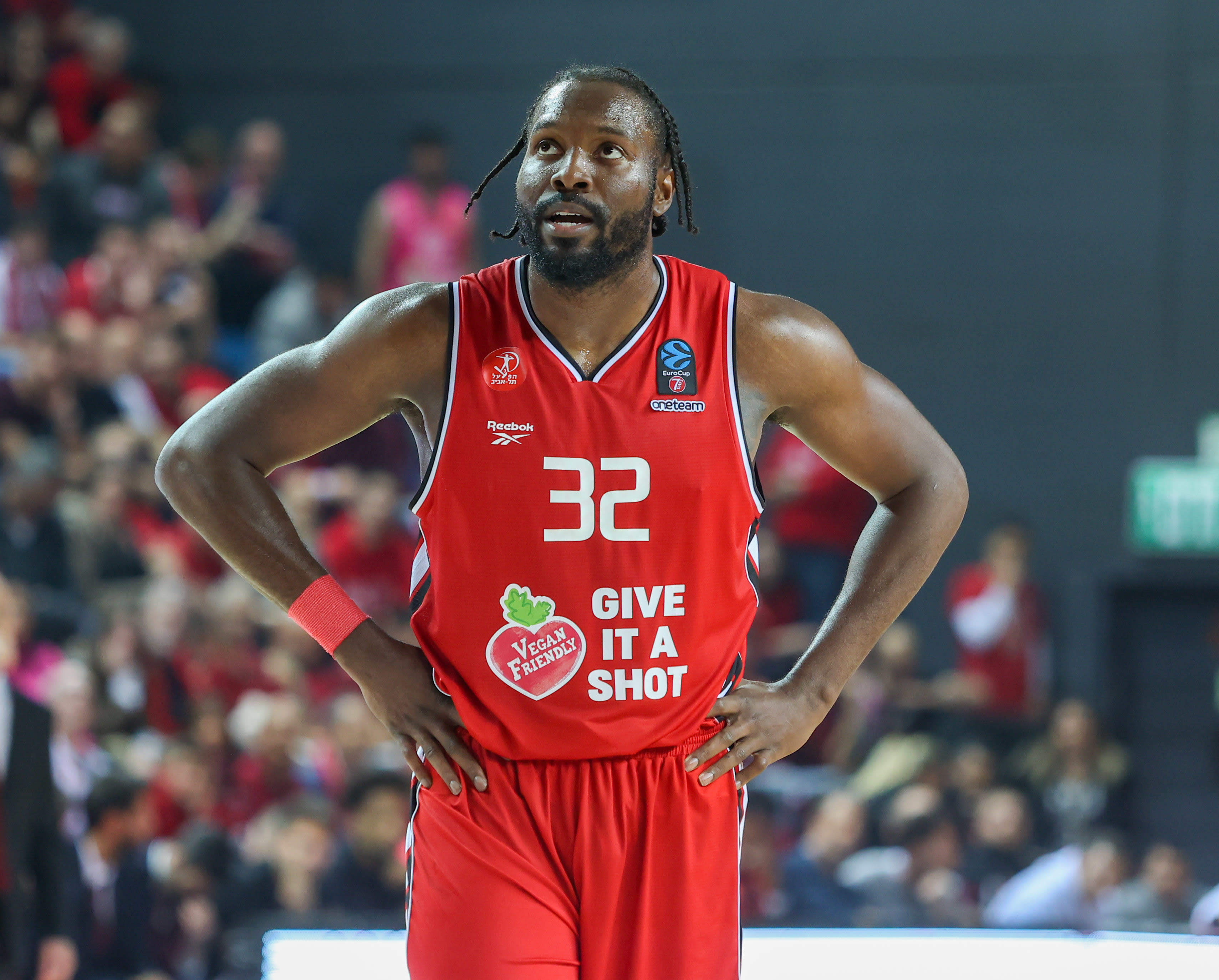 צ'ינאנו אונואקו, שחקן הפועל תל אביב