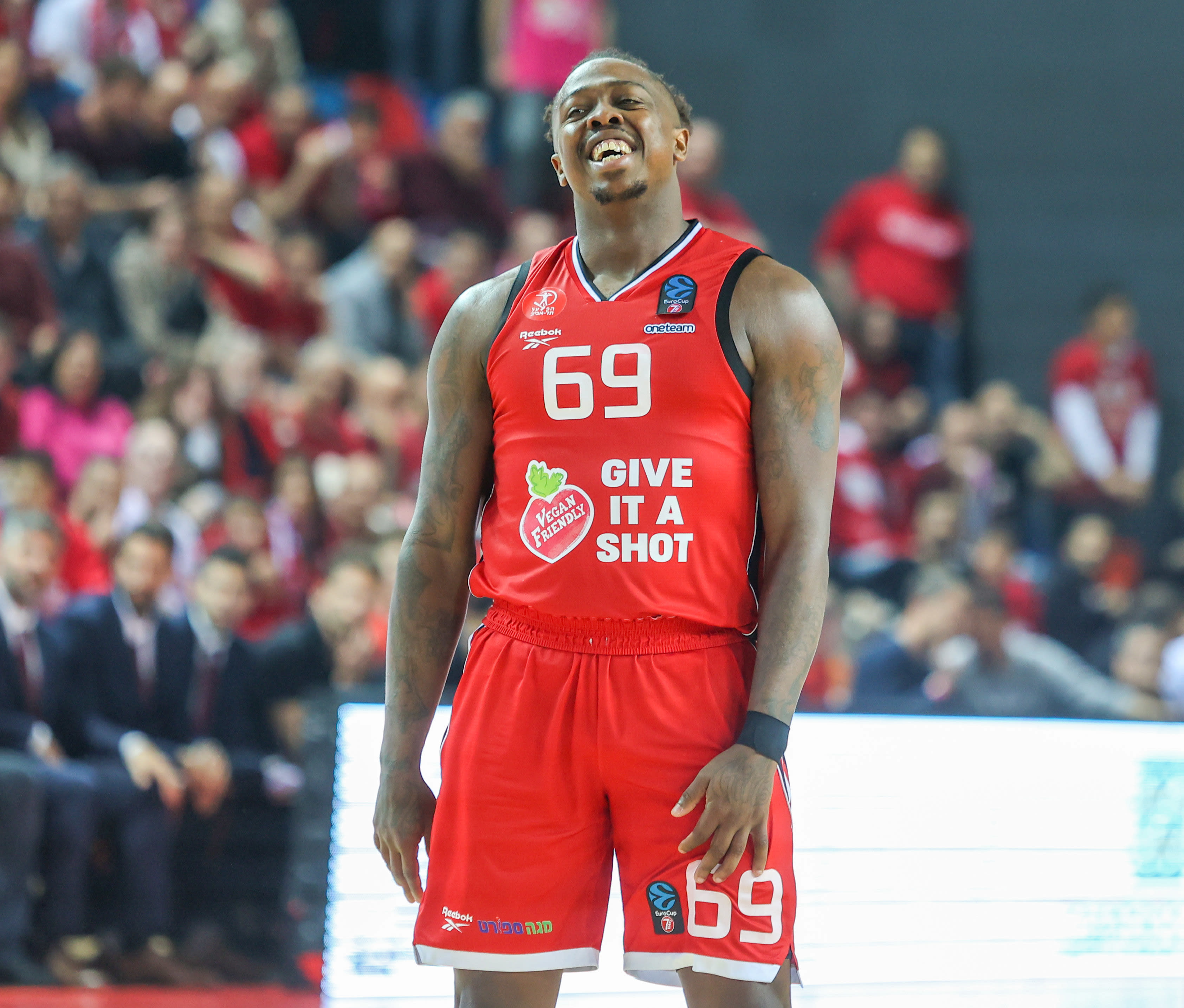 ג'ייקובן בראון, שחקן הפועל תל אביב