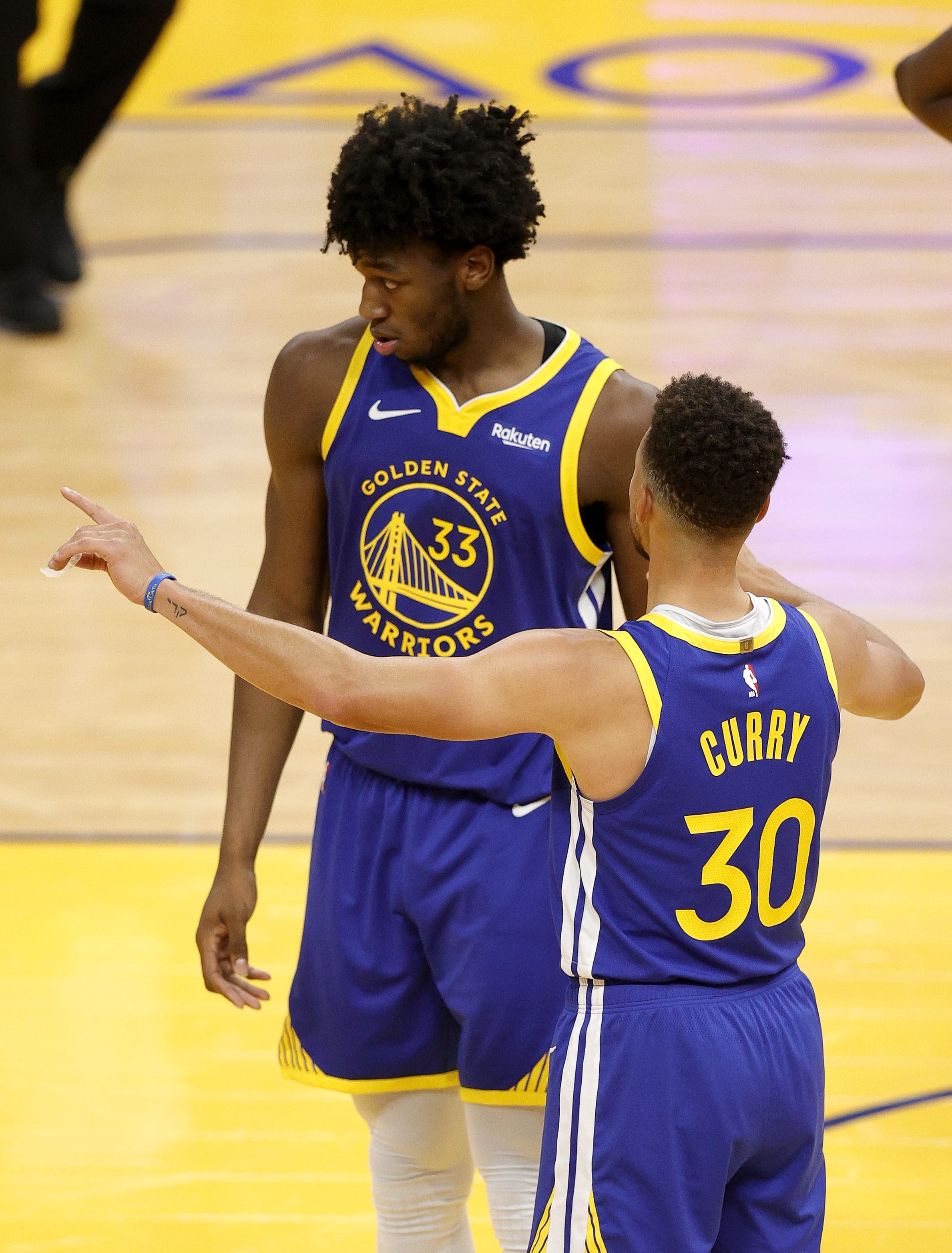 שחקני גולדן סטייט ווריירס סטפן קרי, ג'יימס ווייזמן