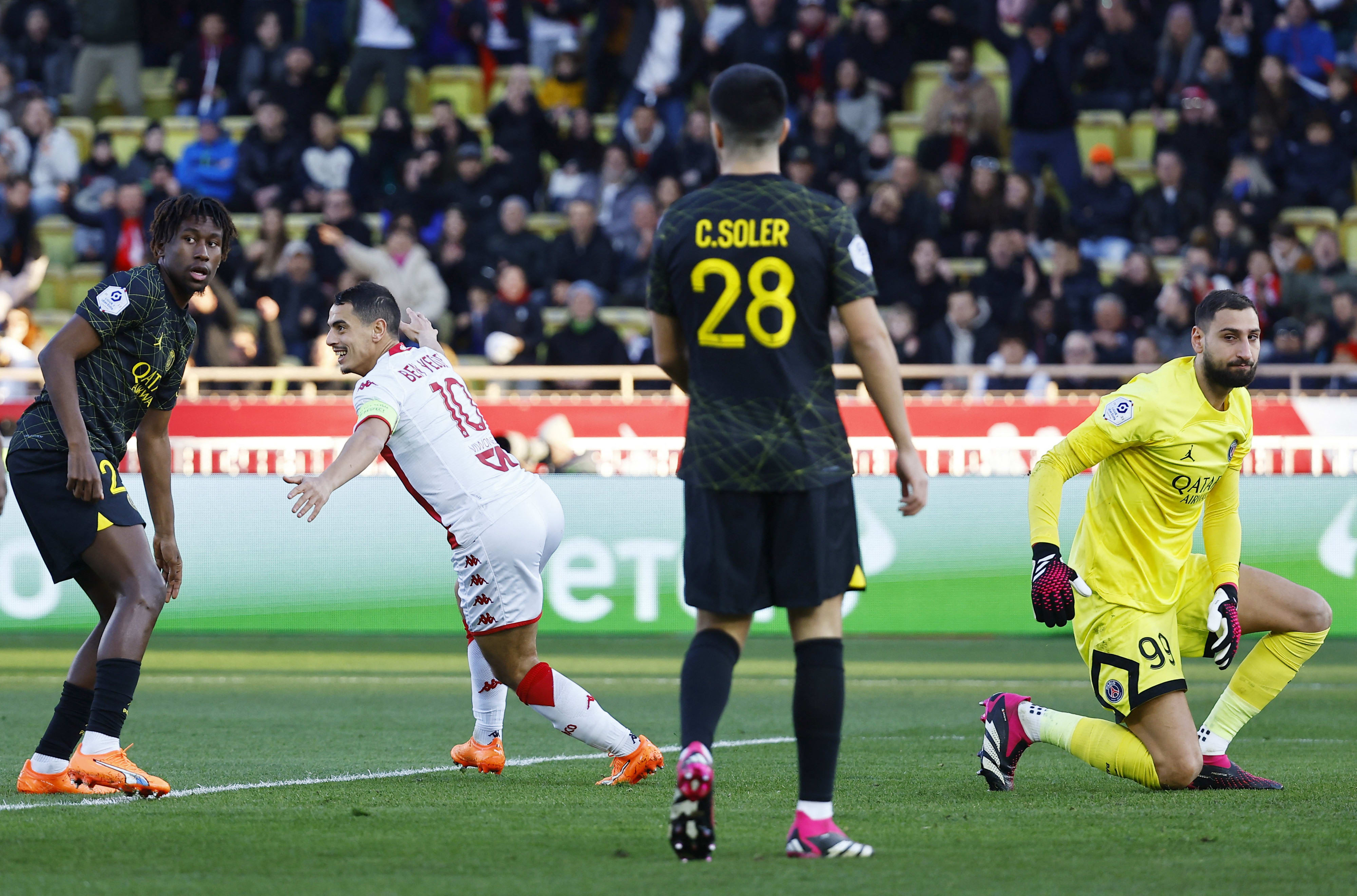 שחקן מונאקו וויסאם בן ידר חוגג מול פריז סן ז'רמן