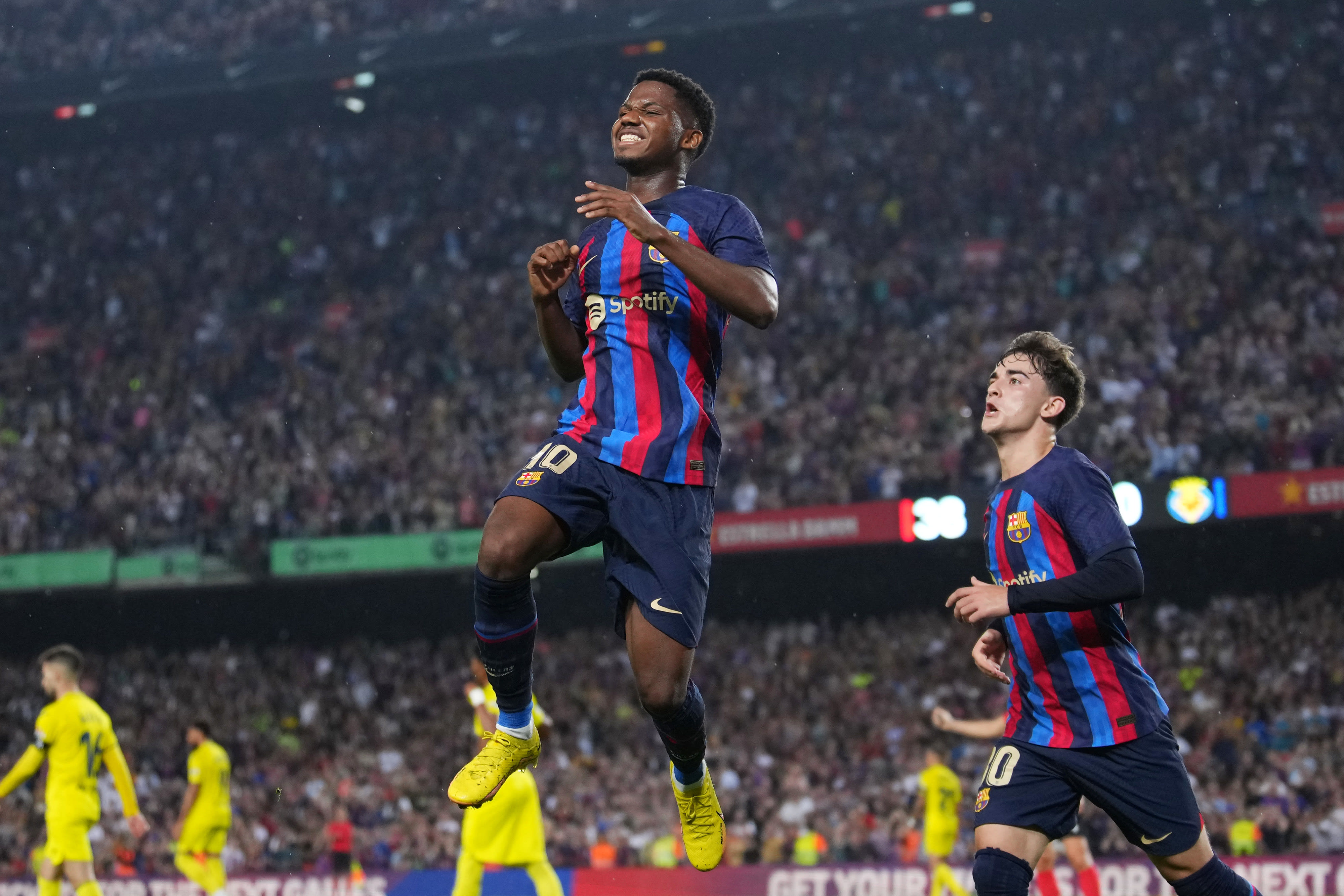 שחקן ברצלונה אנסו פאטי