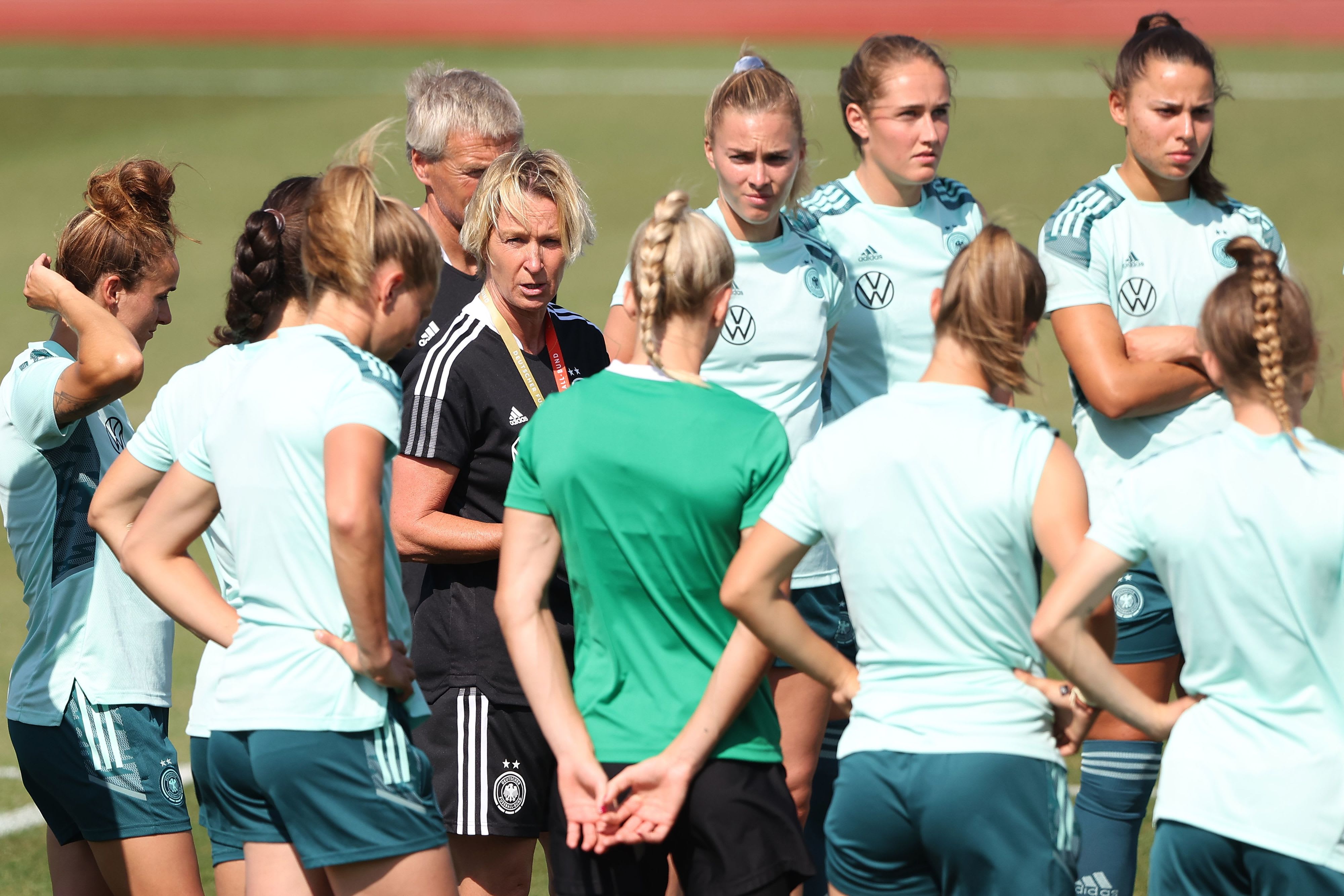 מאמנת נבחרת הנשים של גרמניה בכדורגל, מרטינה פוס-טקלנברג