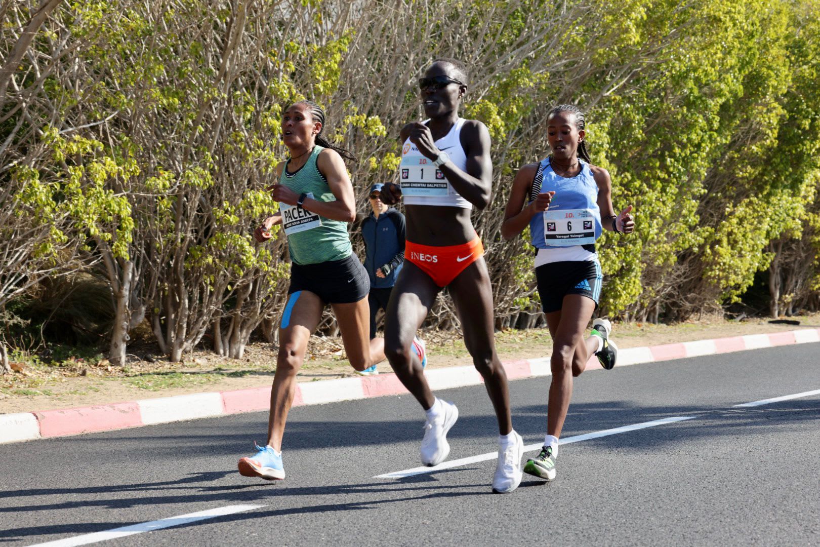 לונה צ'מטאי סלפטר, רצה ישראלית