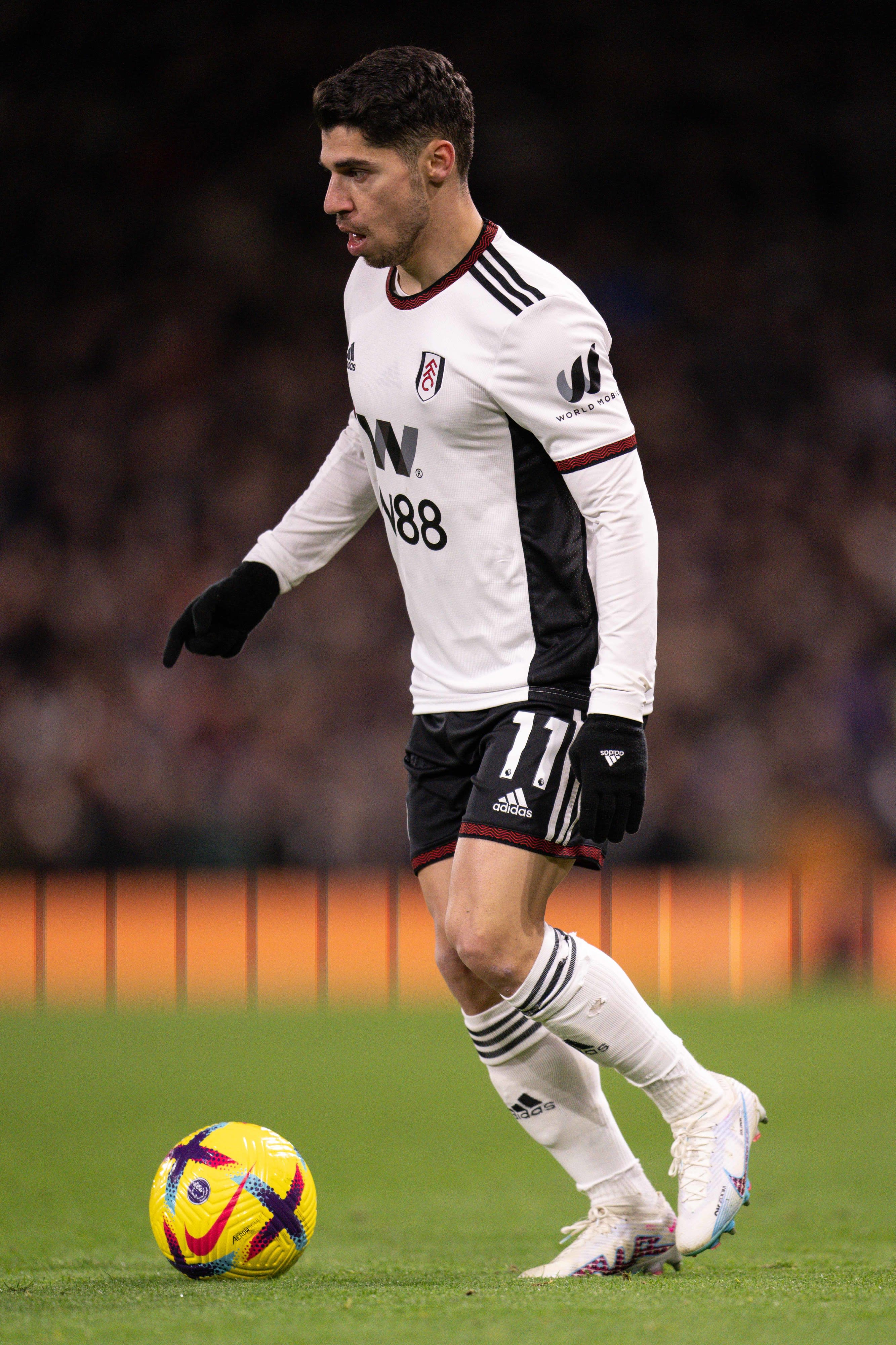 מנור סולומון שחקן פולהאם