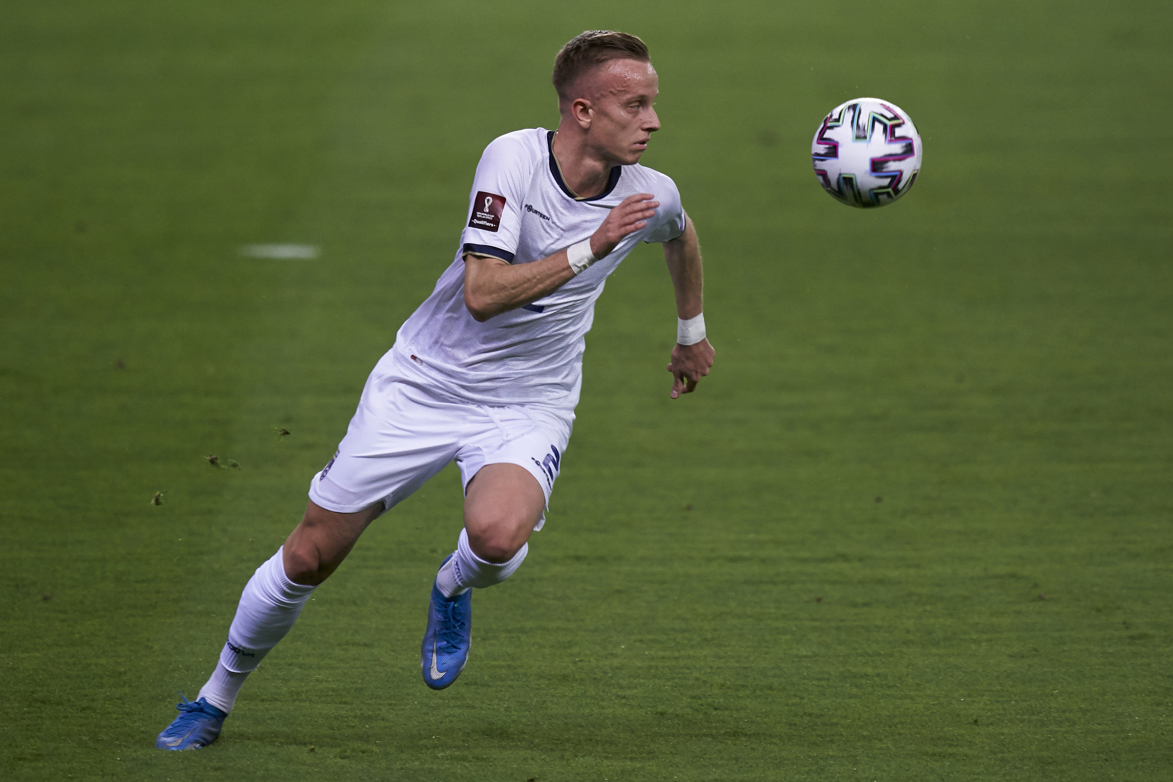 שחקן נבחרת קוסובו, פלורנט האדרז'ונאי