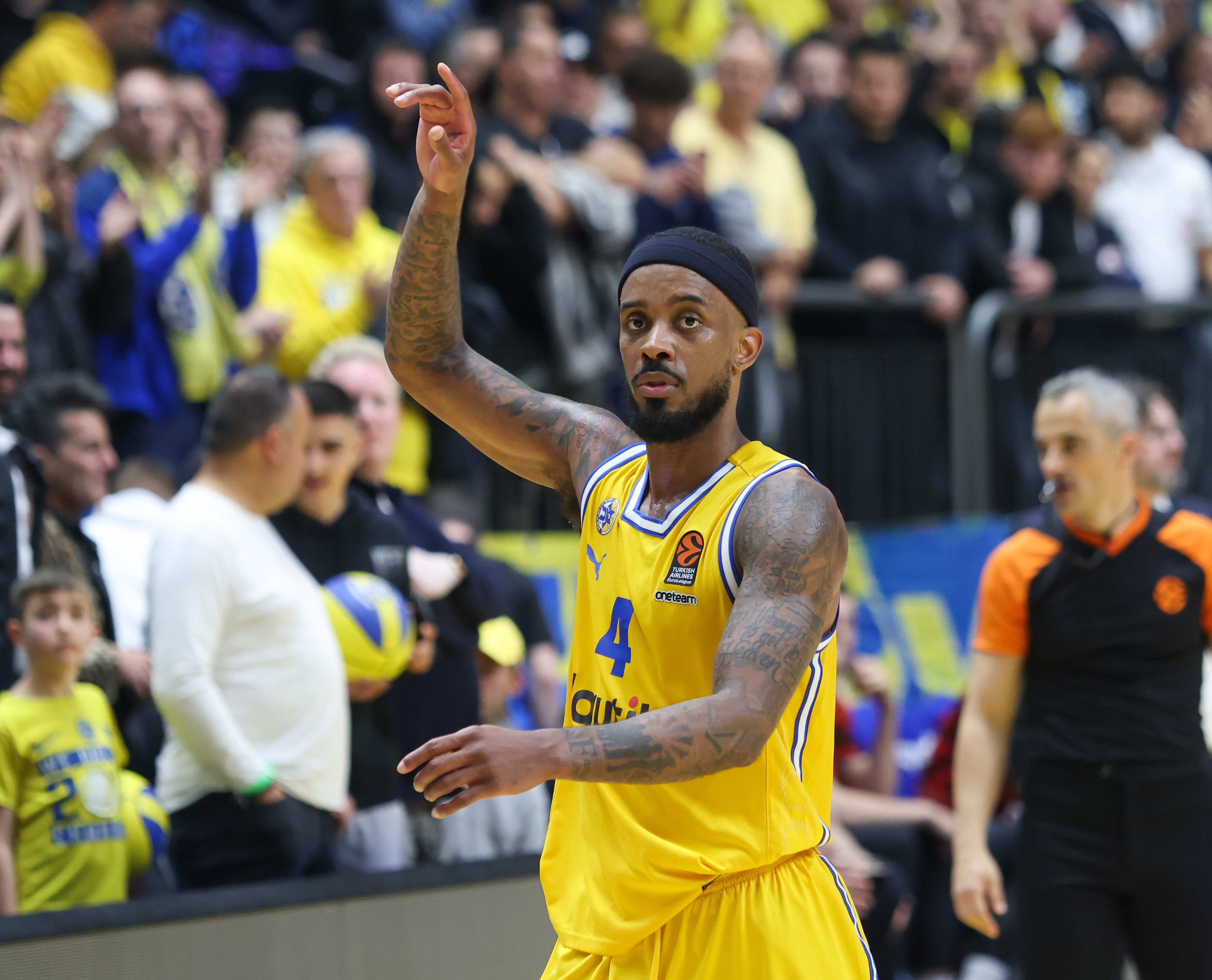 לורנזו בראון מכבי תל אביב